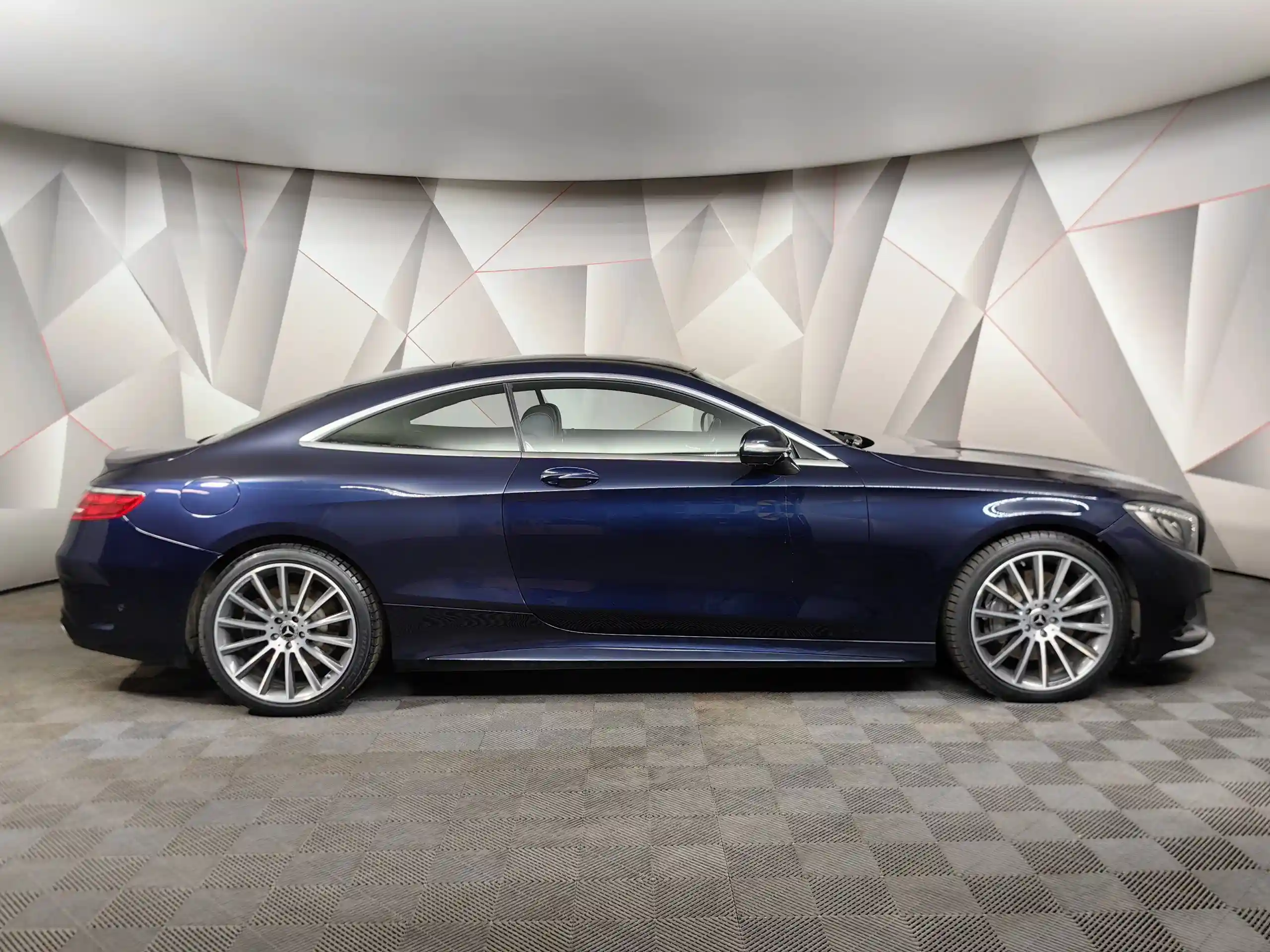 Mercedes-Benz S-Класс 2015