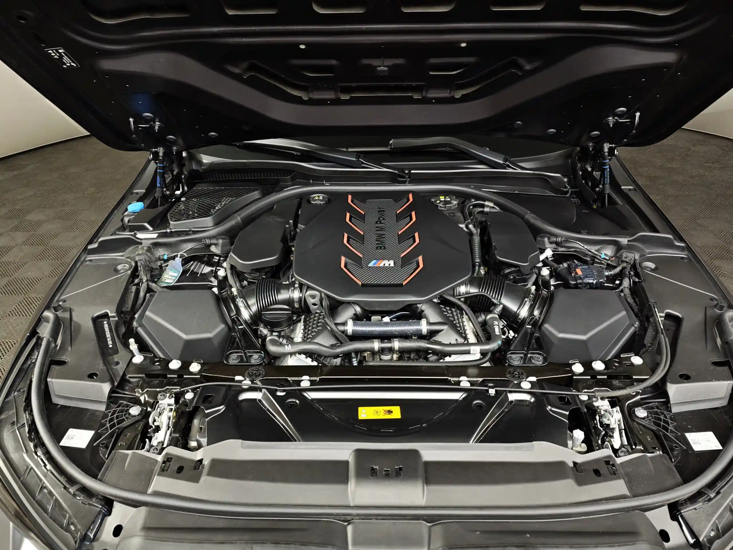 BMW M5 2024