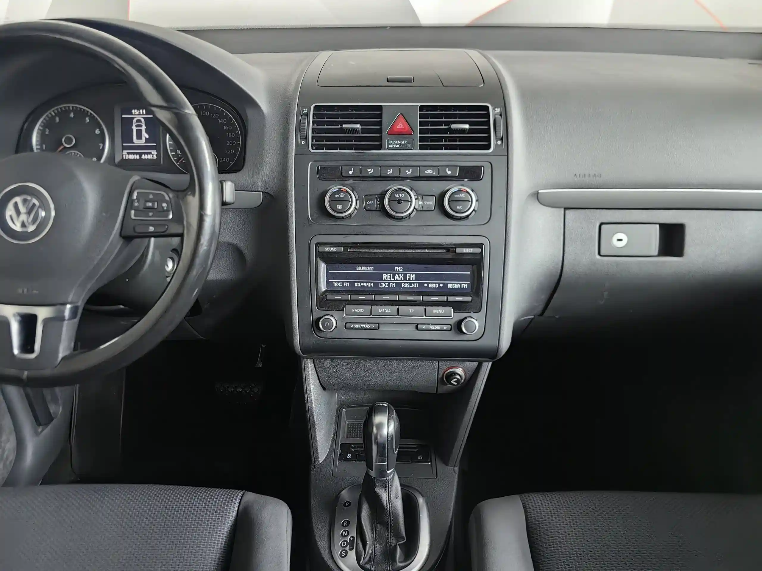 Volkswagen Touran 2012