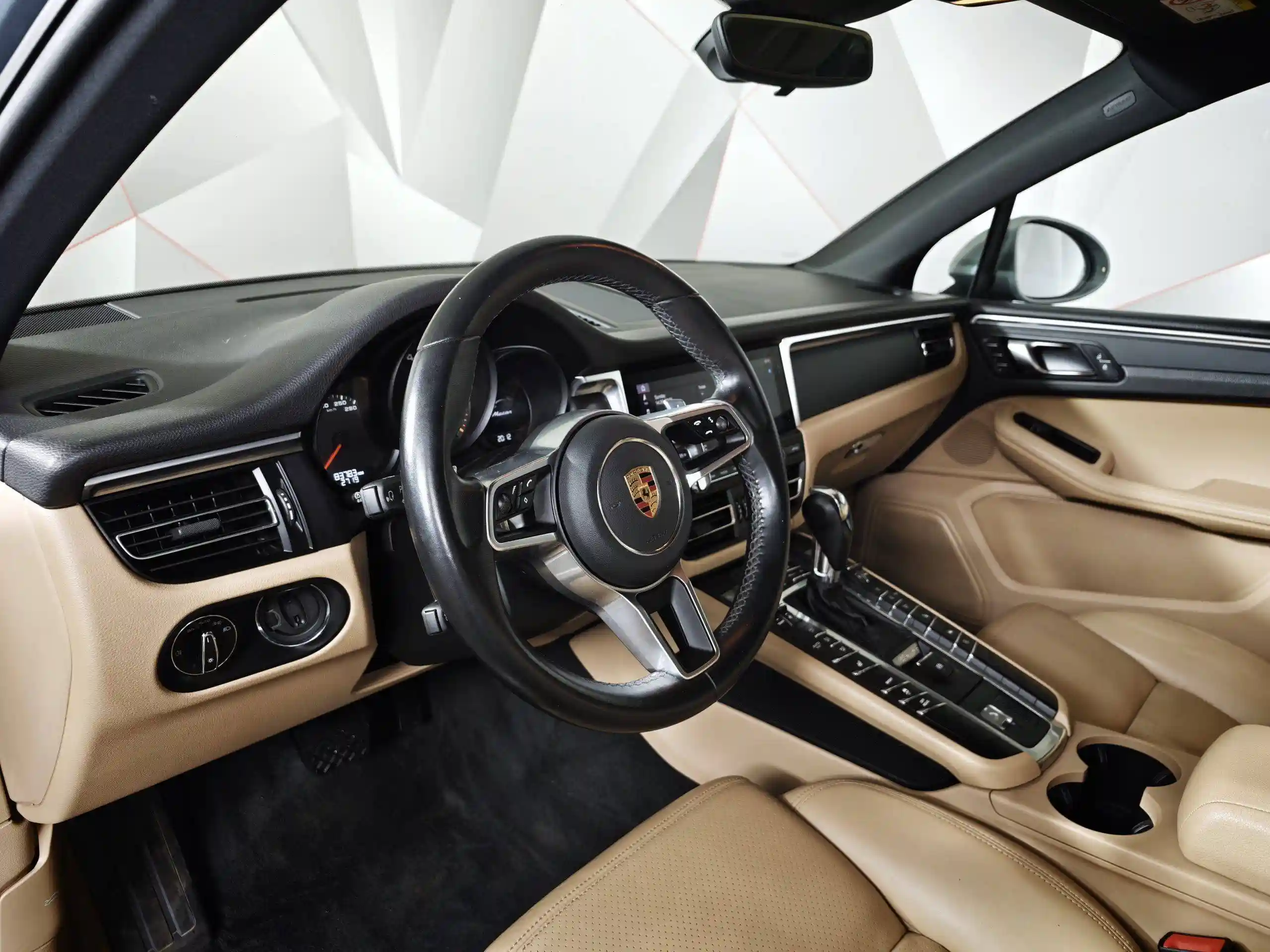 Porsche Macan 2020