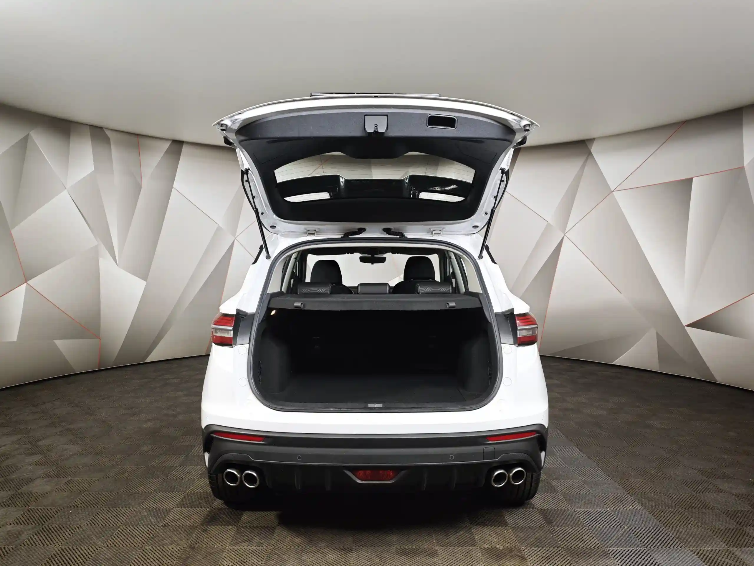 Geely Coolray 2020