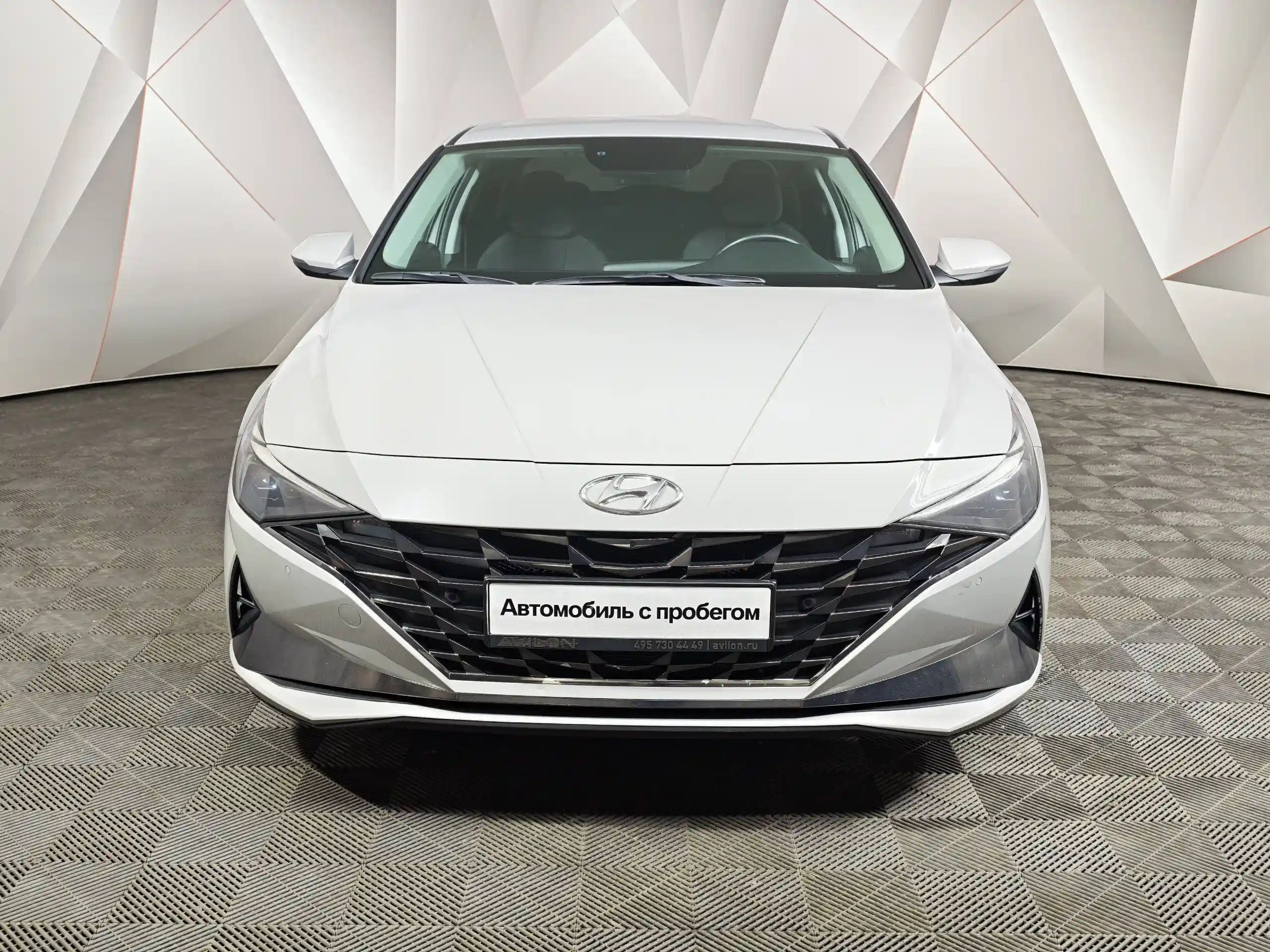 Hyundai Elantra 2022
