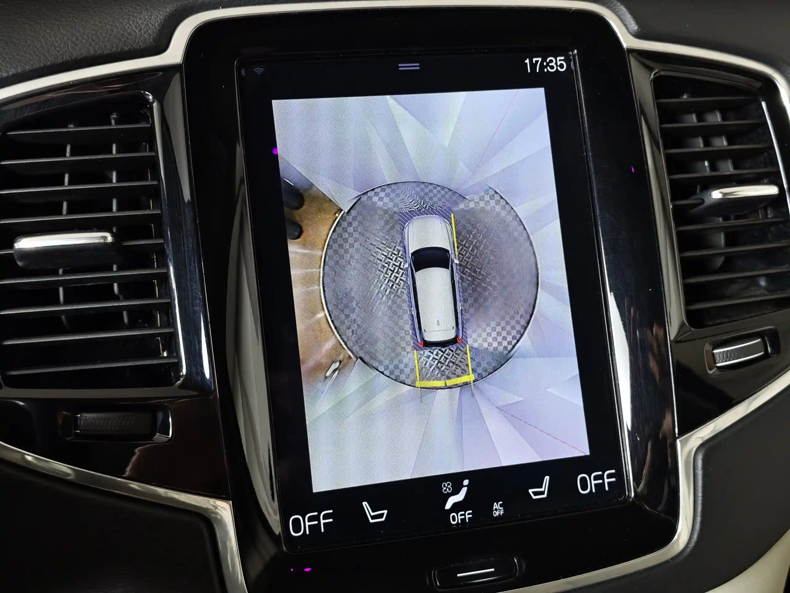 Volvo XC90 2019