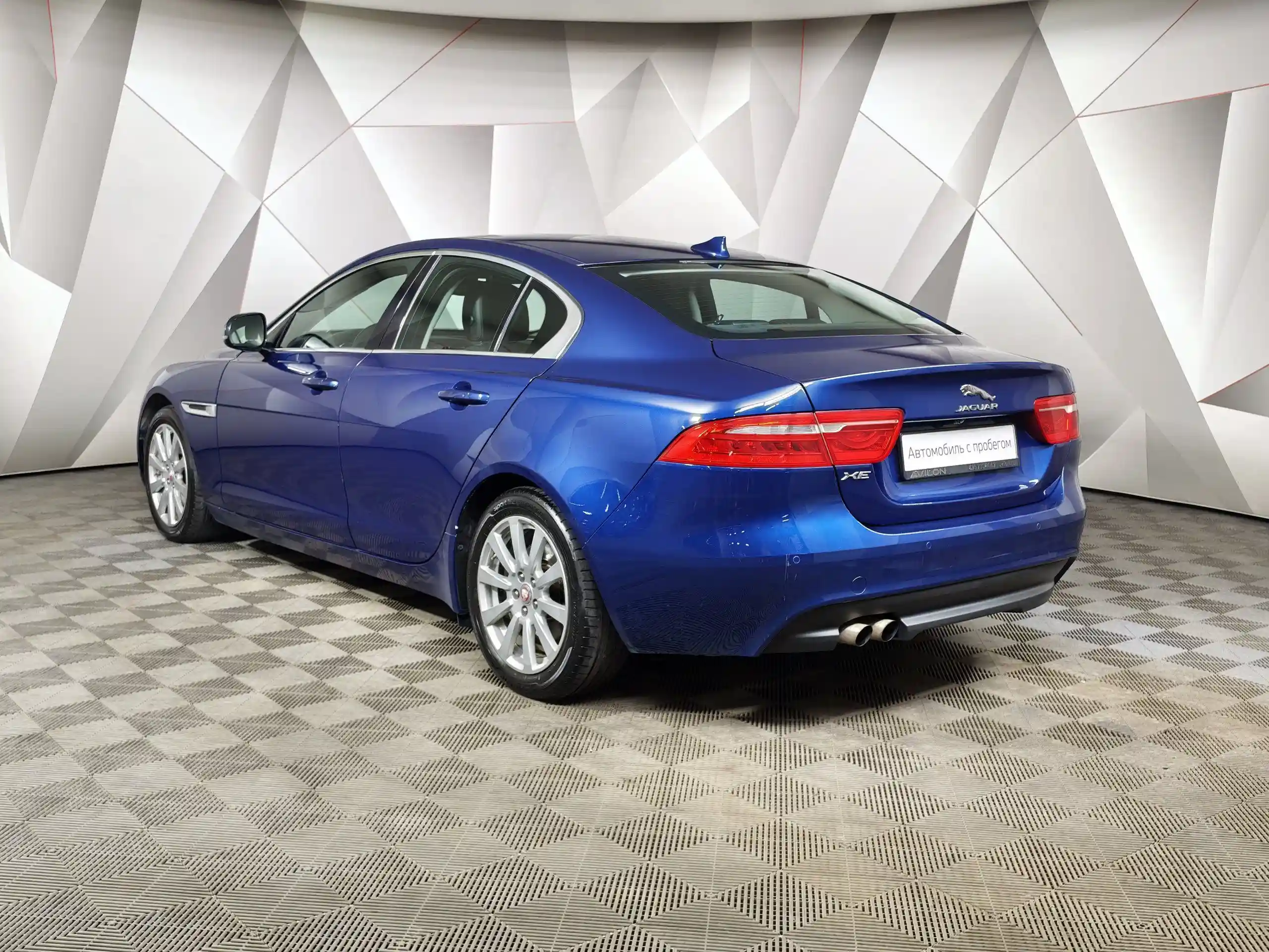 Jaguar XE 2015