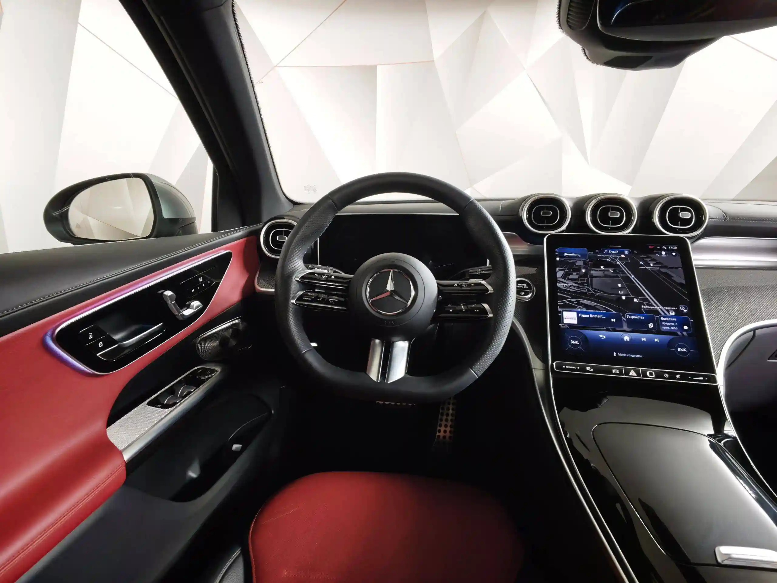 Mercedes-Benz GLC 2023