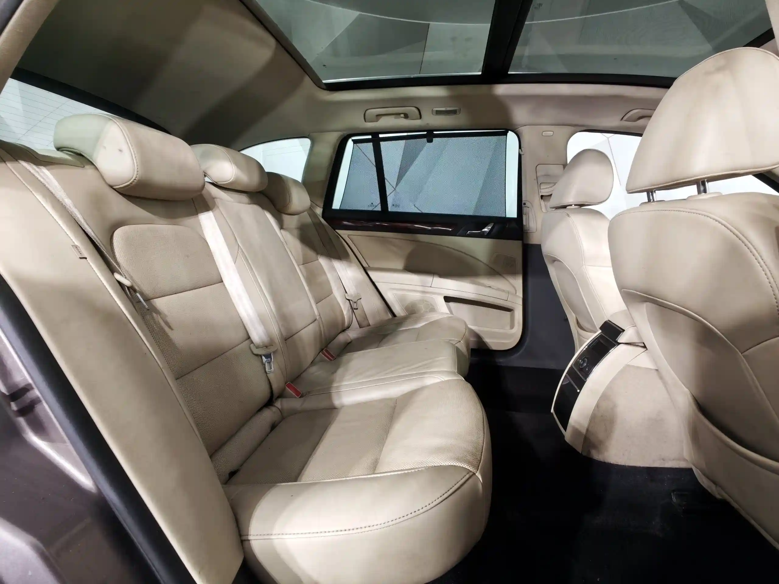 Skoda Superb 2012