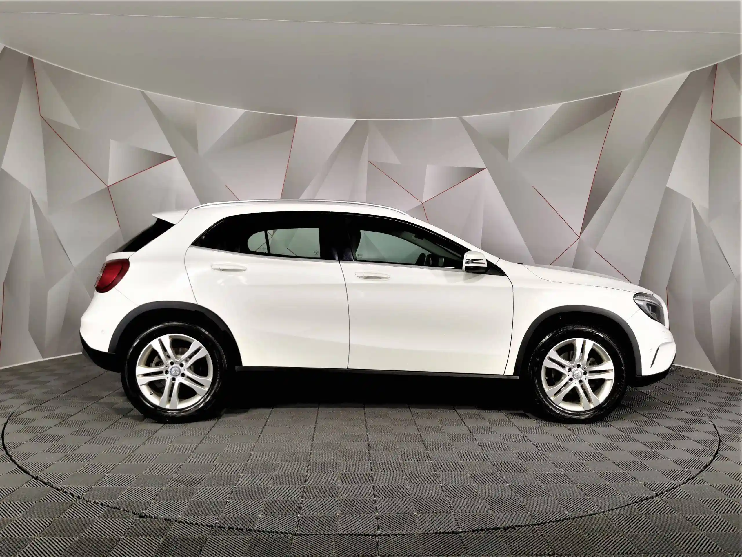Mercedes-Benz GLA 2016