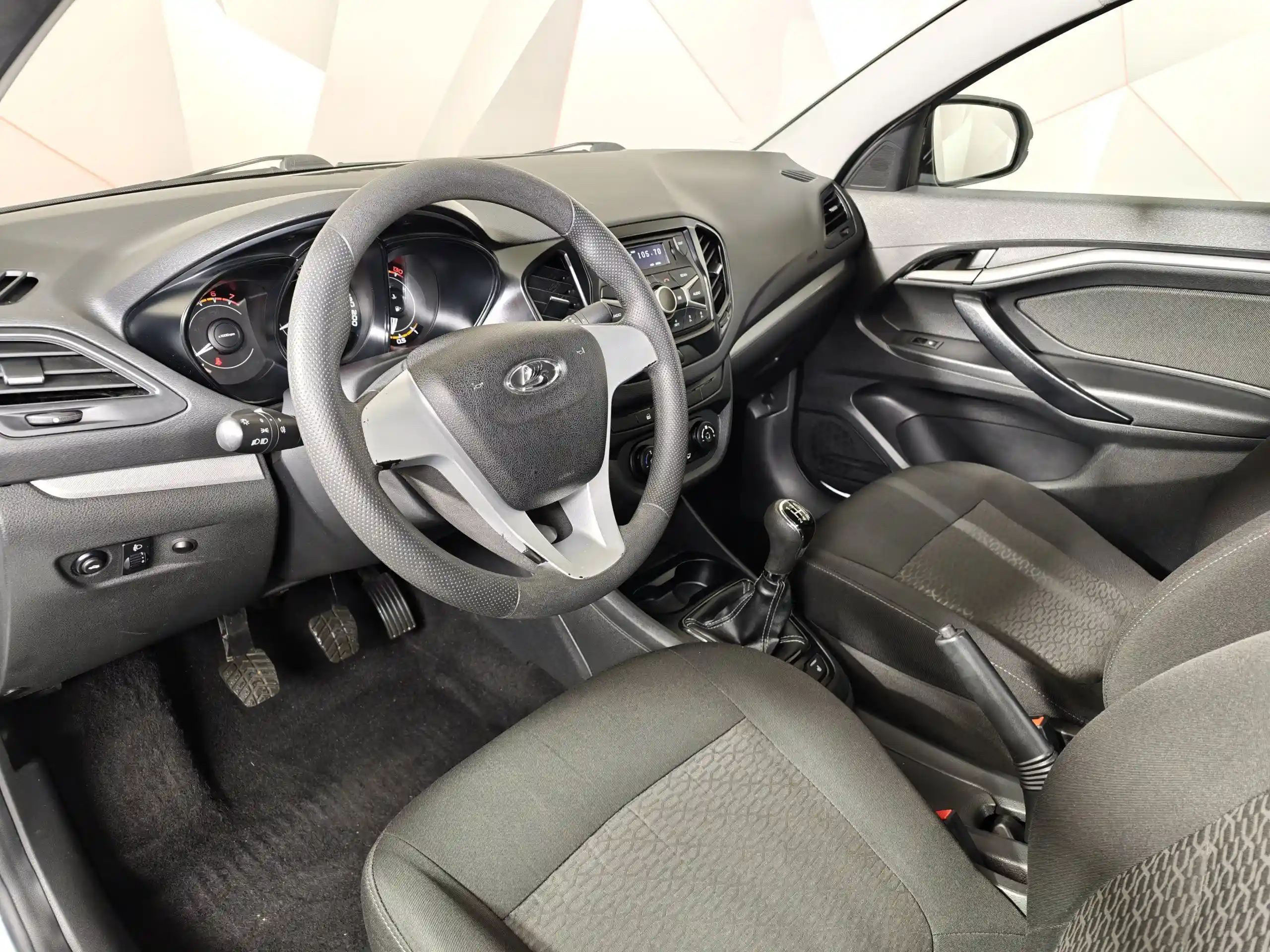 ВАЗ (Lada) Vesta 2017