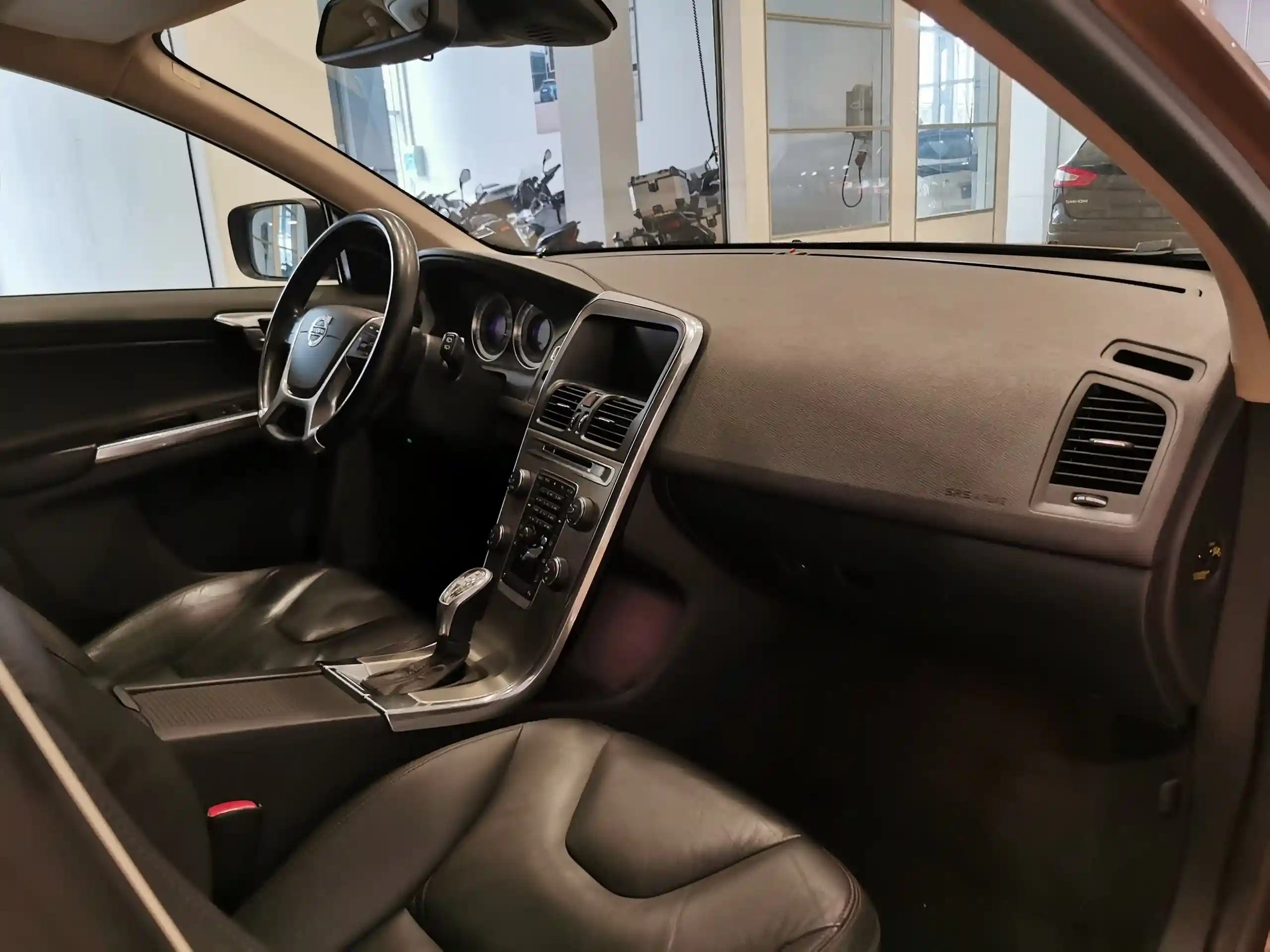 Volvo XC60 2012