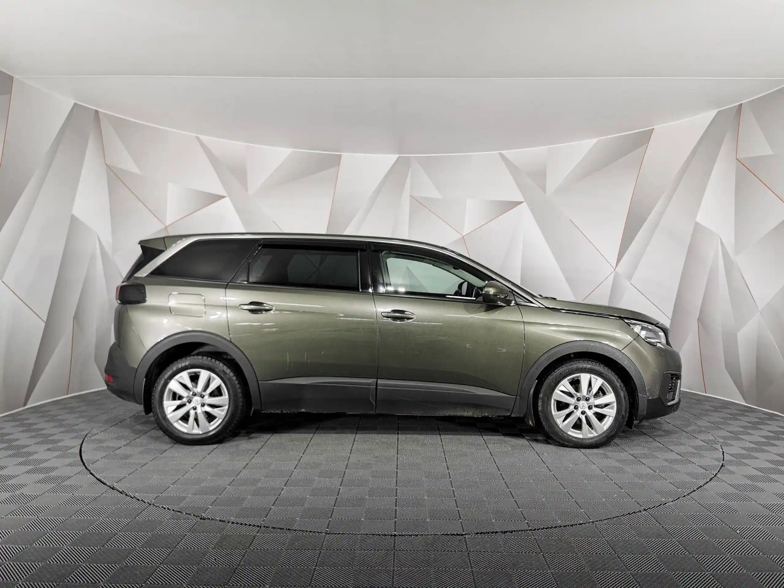 Peugeot 5008 2019