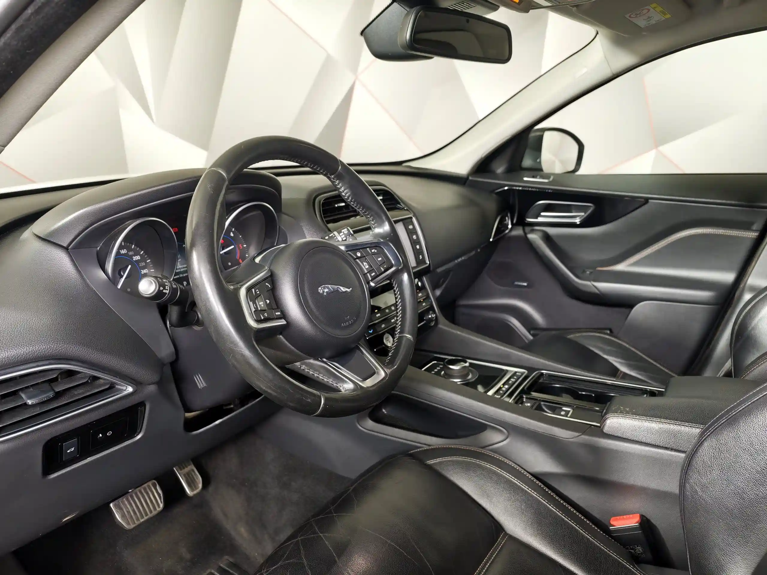 Jaguar F-Pace 2017