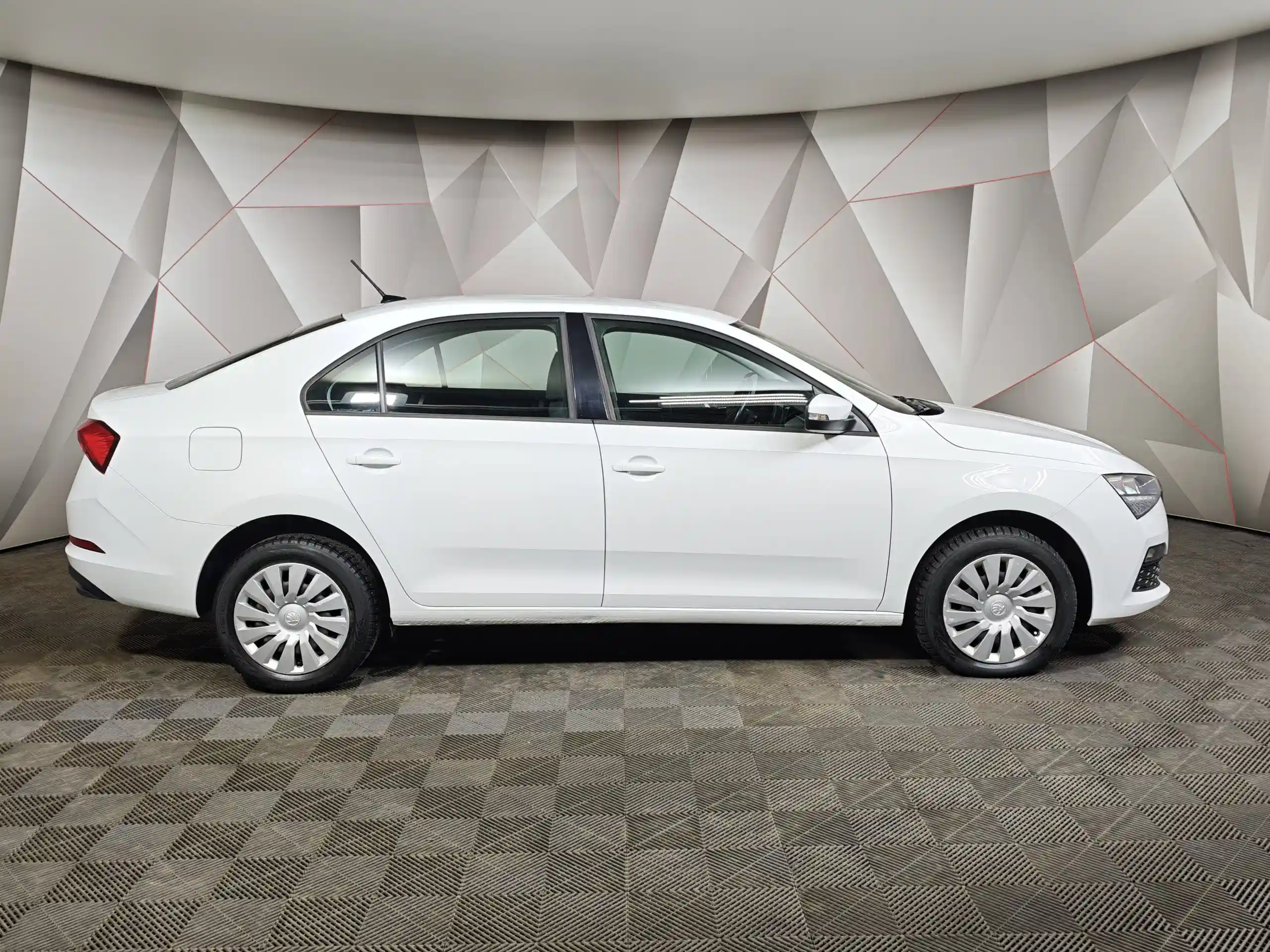 Skoda Rapid 2021
