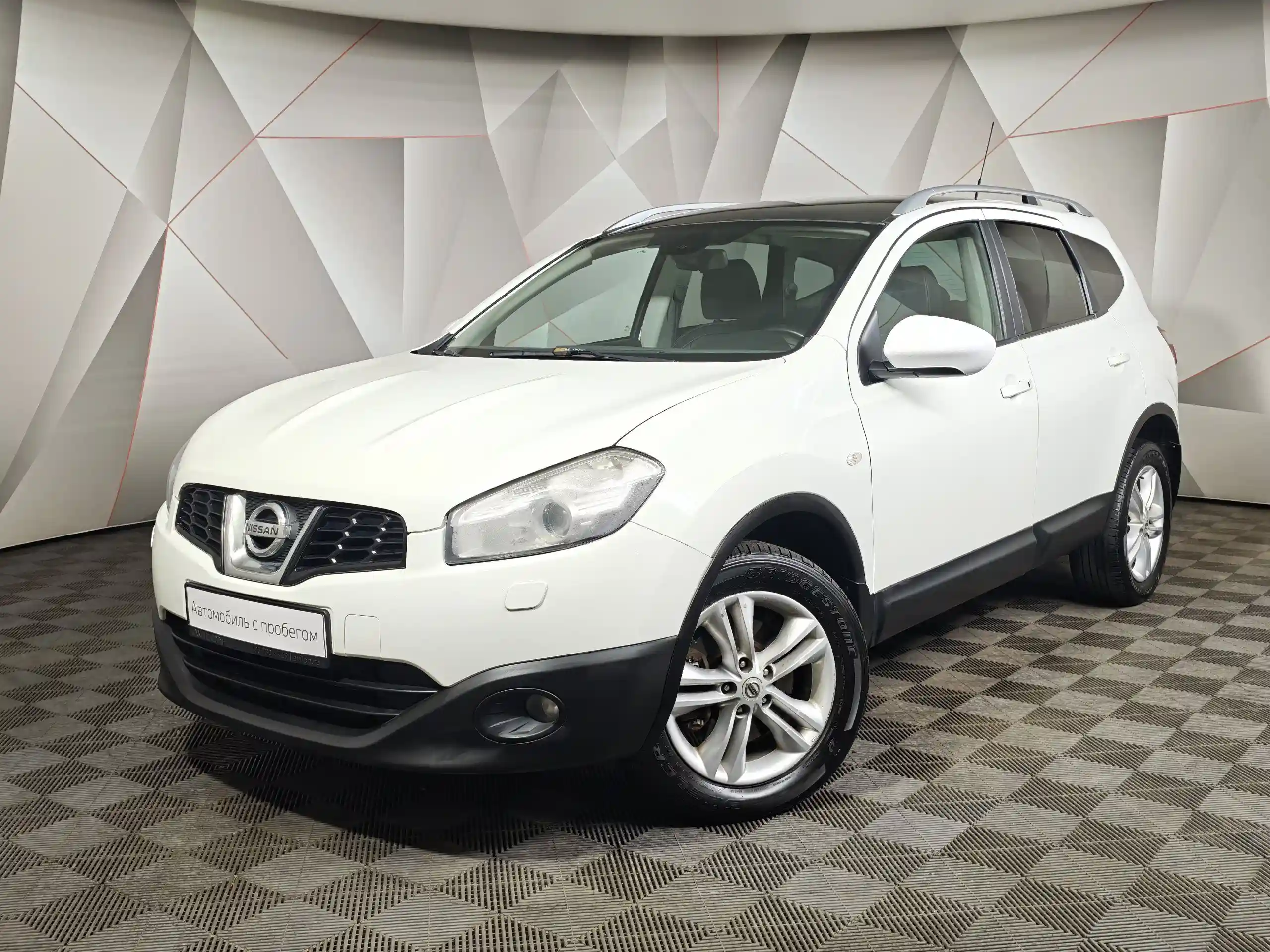 Nissan Qashqai + 2 2010