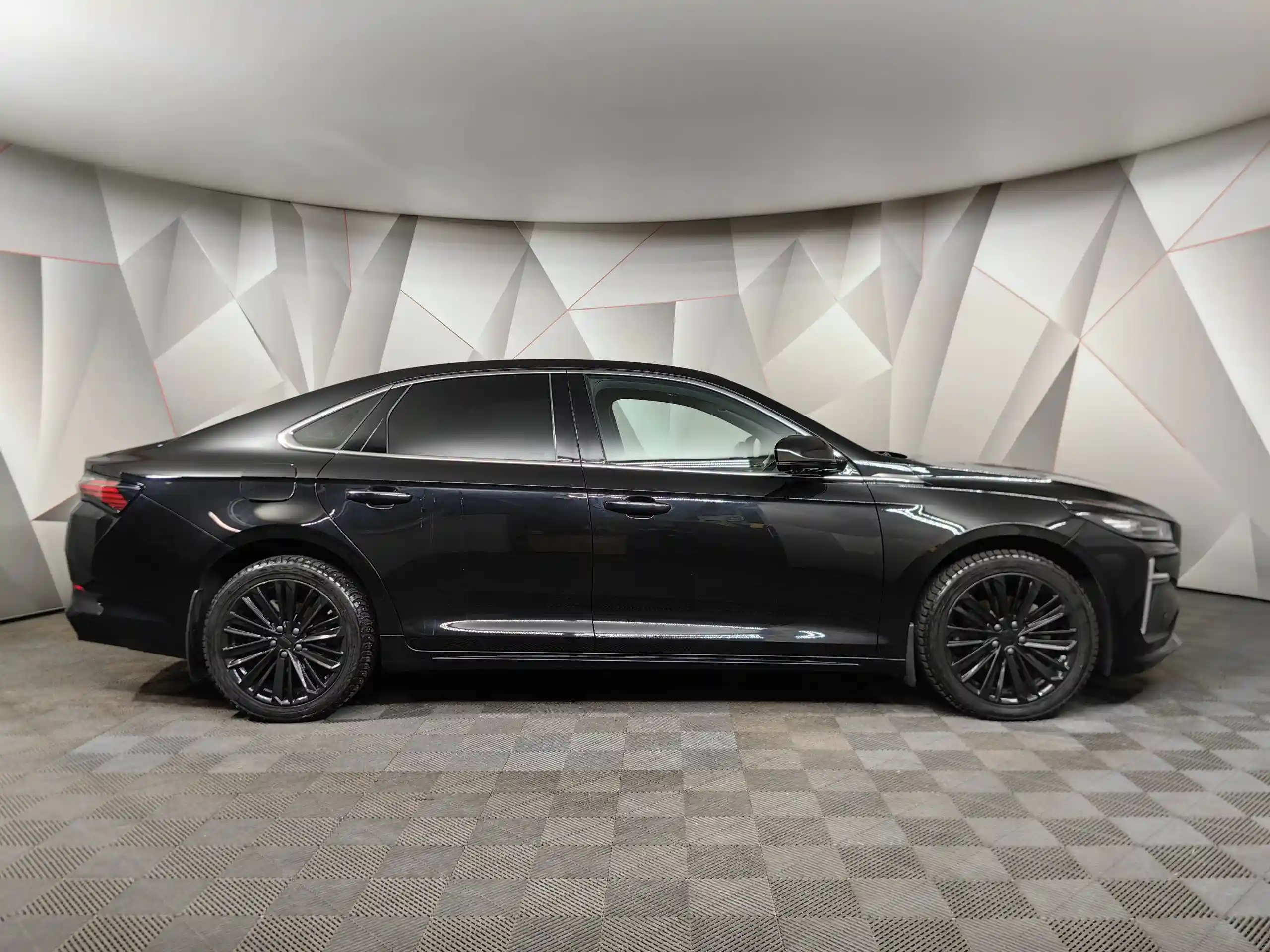 Geely Preface 2024