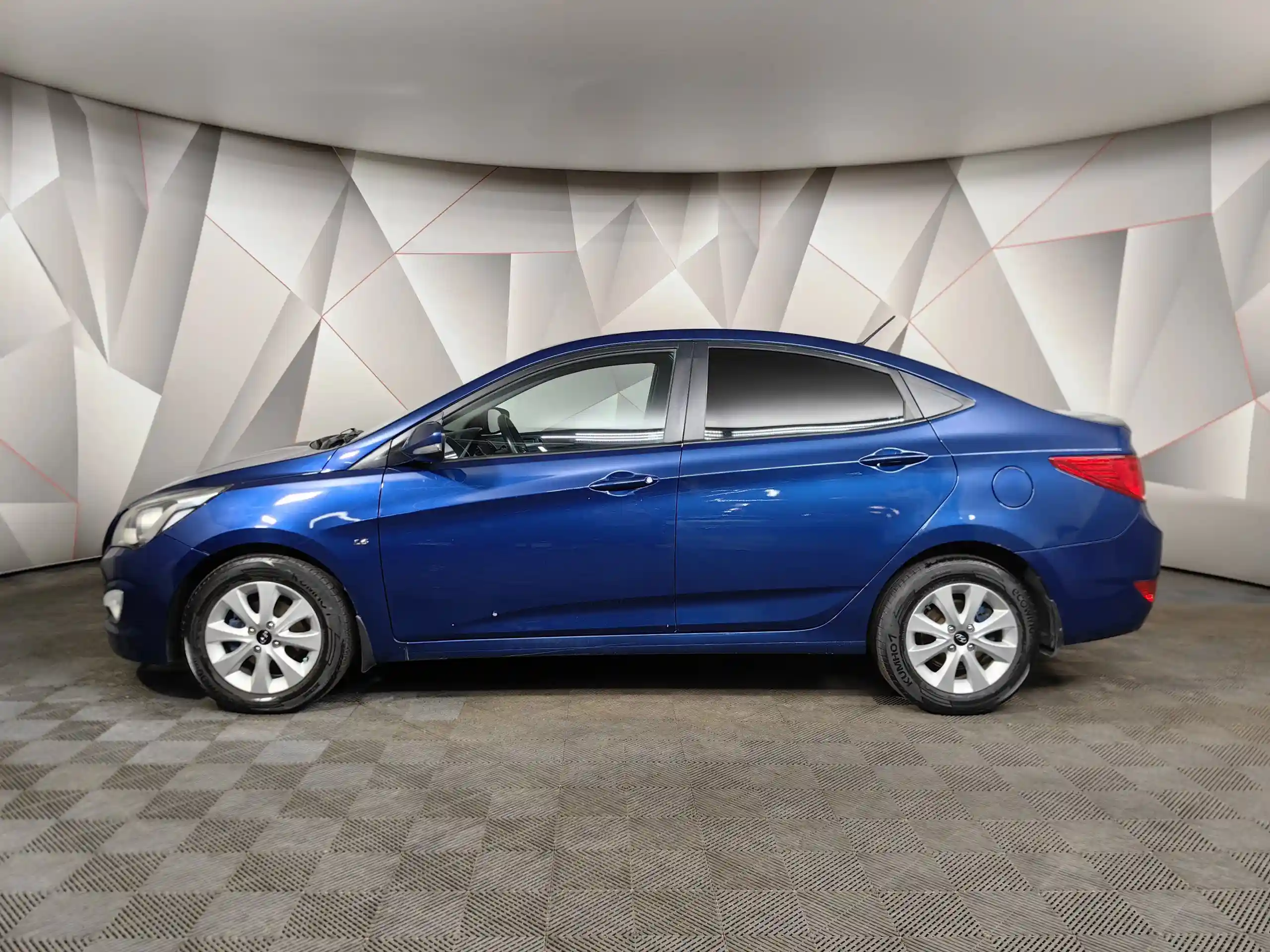 Hyundai Solaris 2016