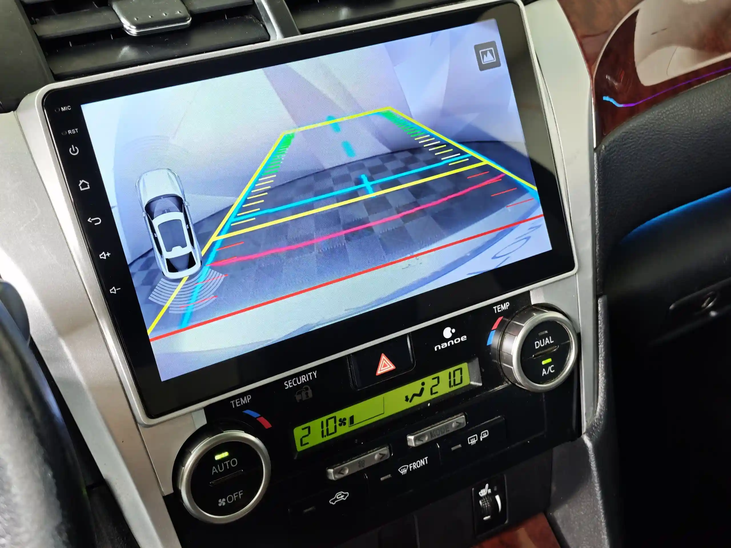Toyota Camry 2012