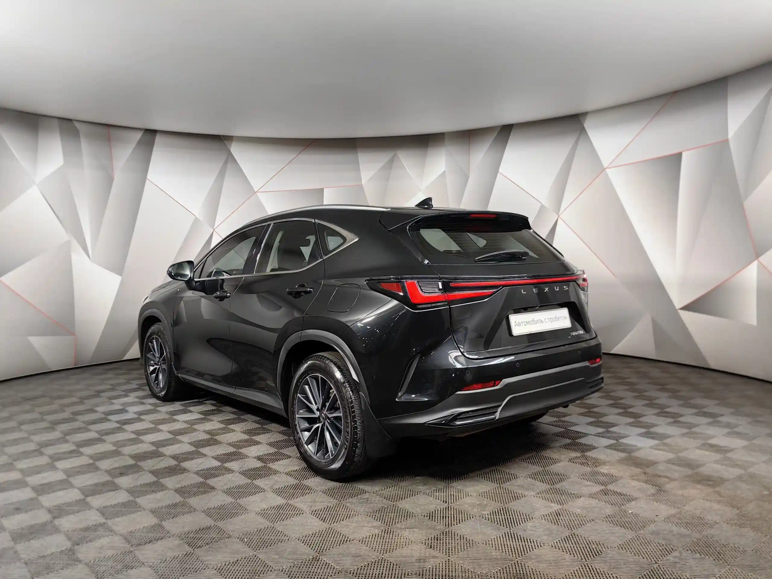 Lexus NX 2021