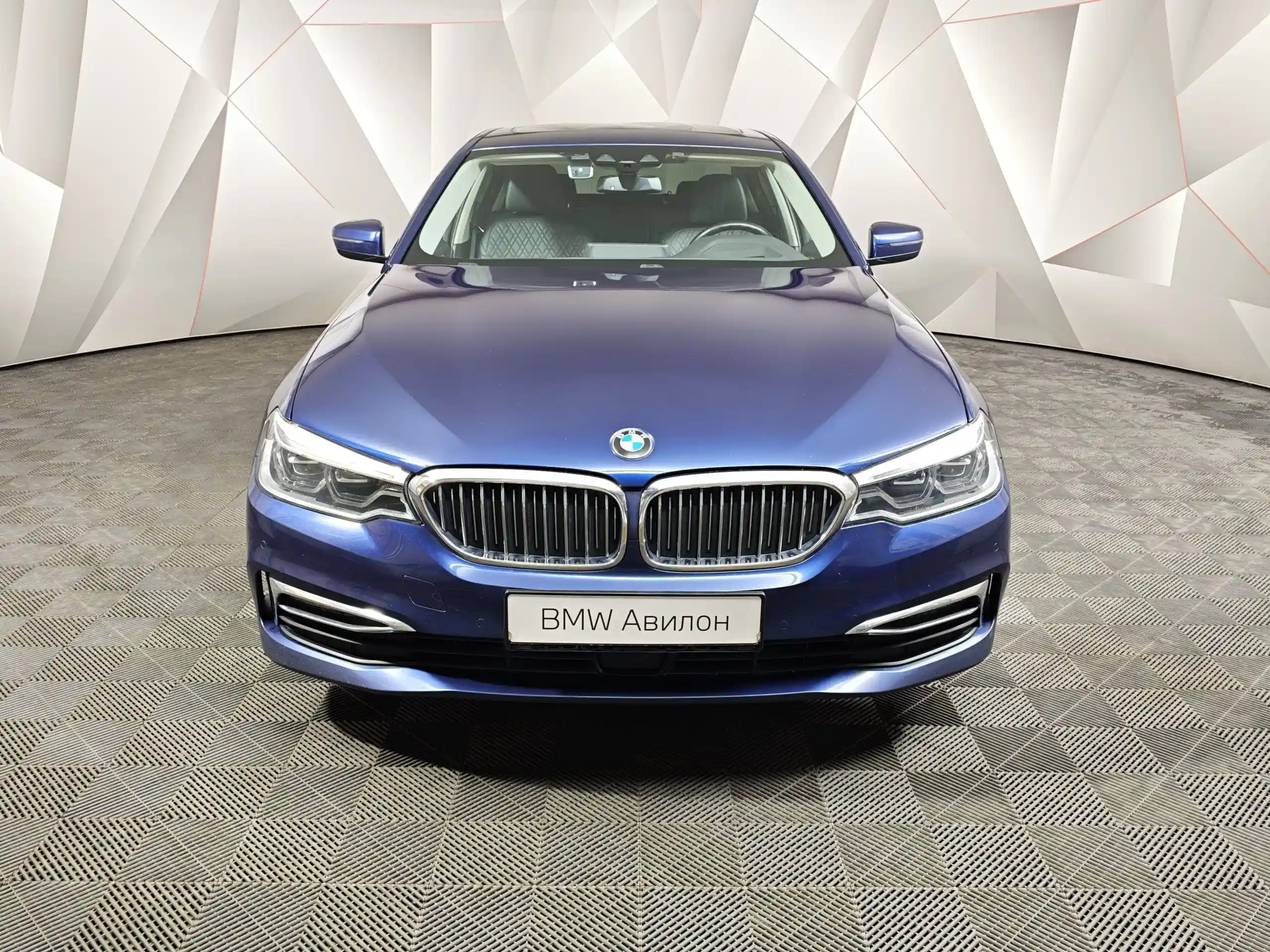 BMW 5 серия 2019