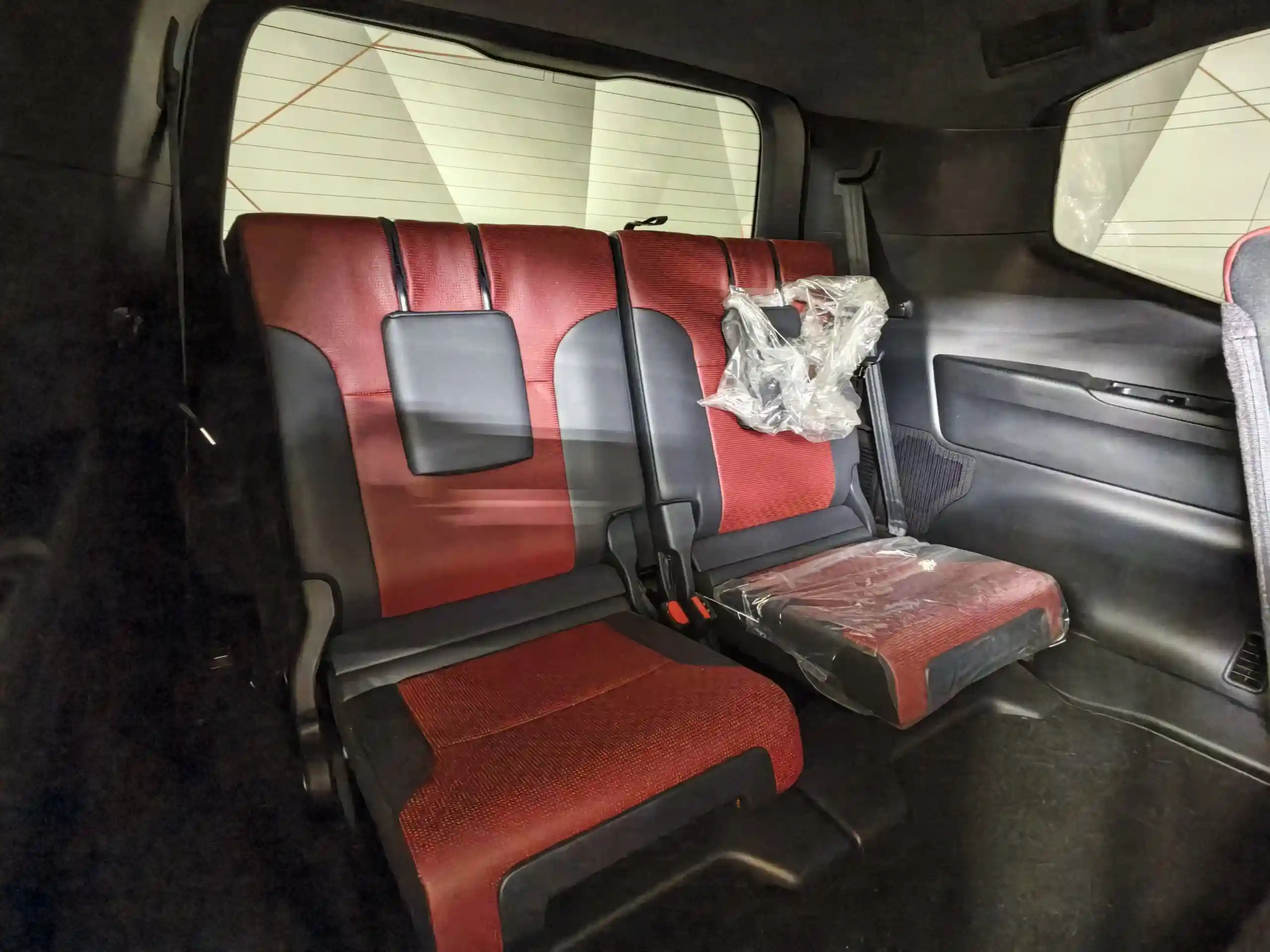 Toyota Land Cruiser 2023