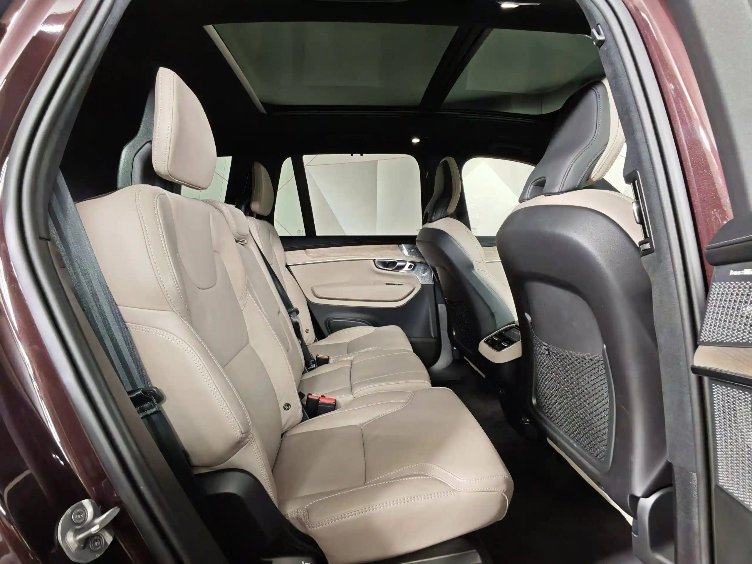 Volvo XC90 2025