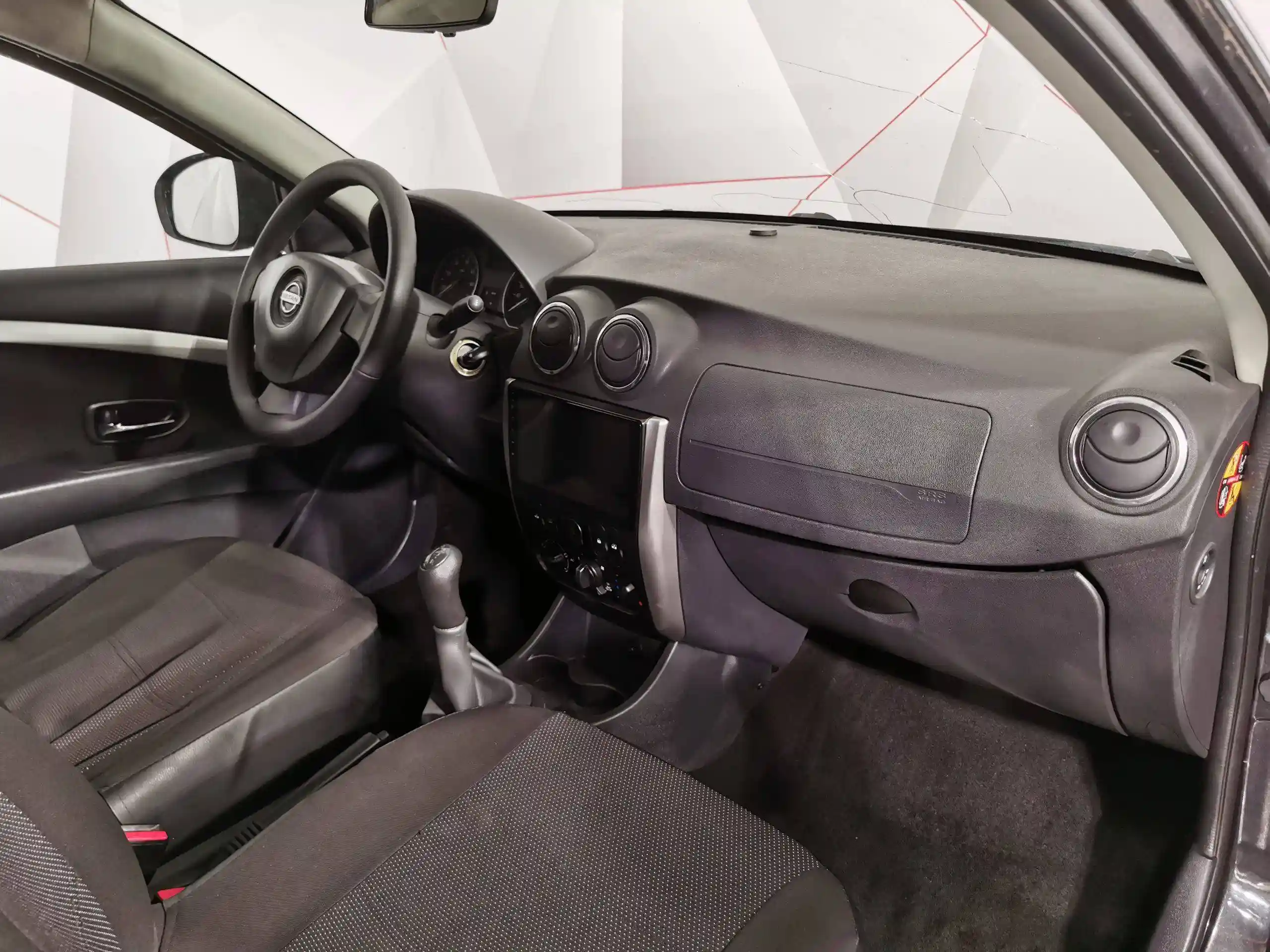 Nissan Almera 2014
