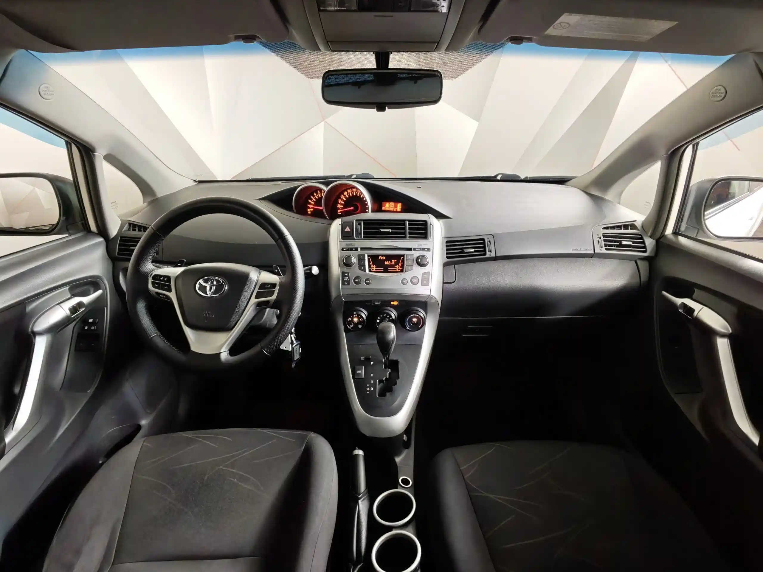 Toyota Verso 2012