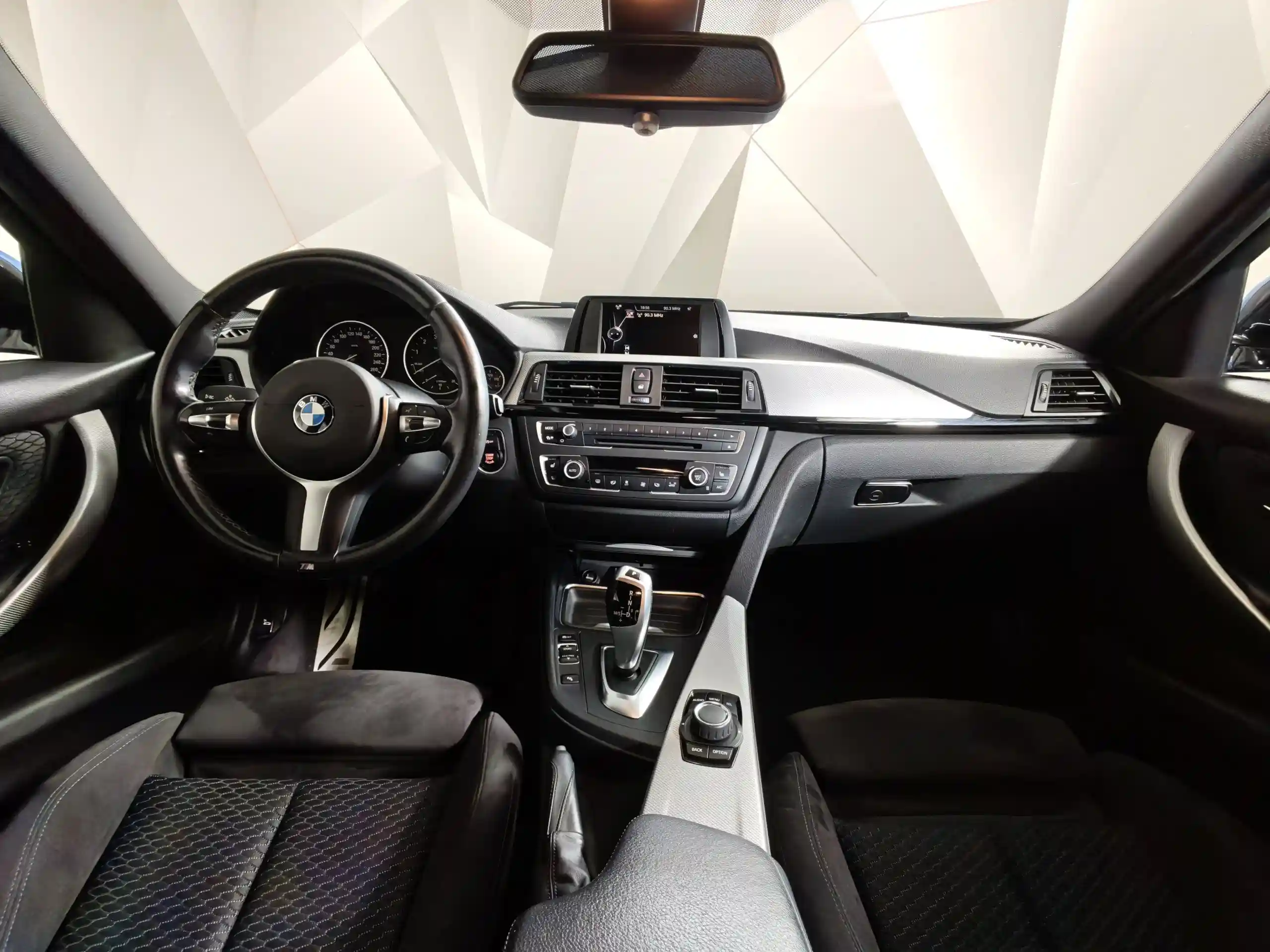BMW 3 серия 2015