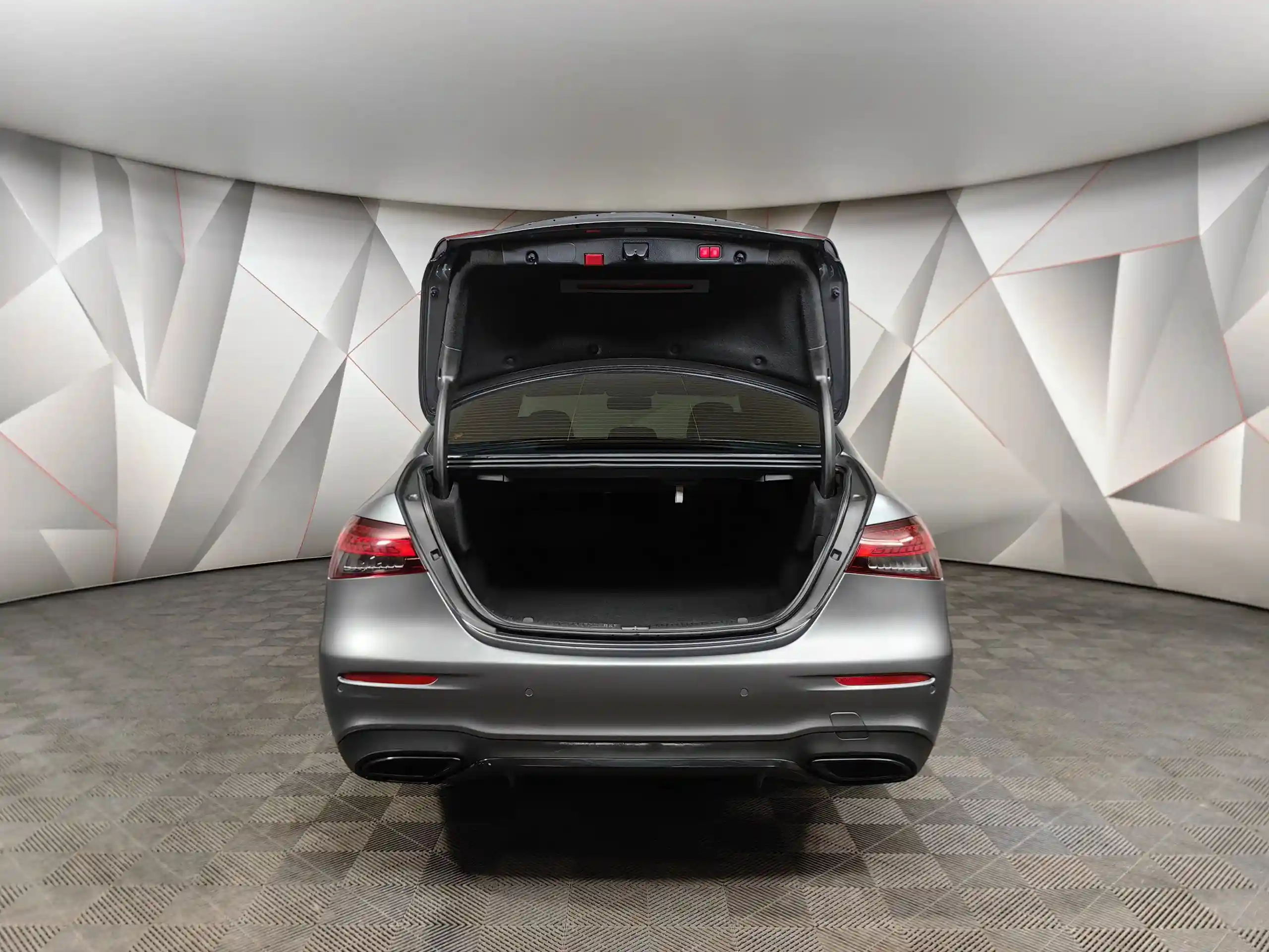 Mercedes-Benz E-Класс 2021