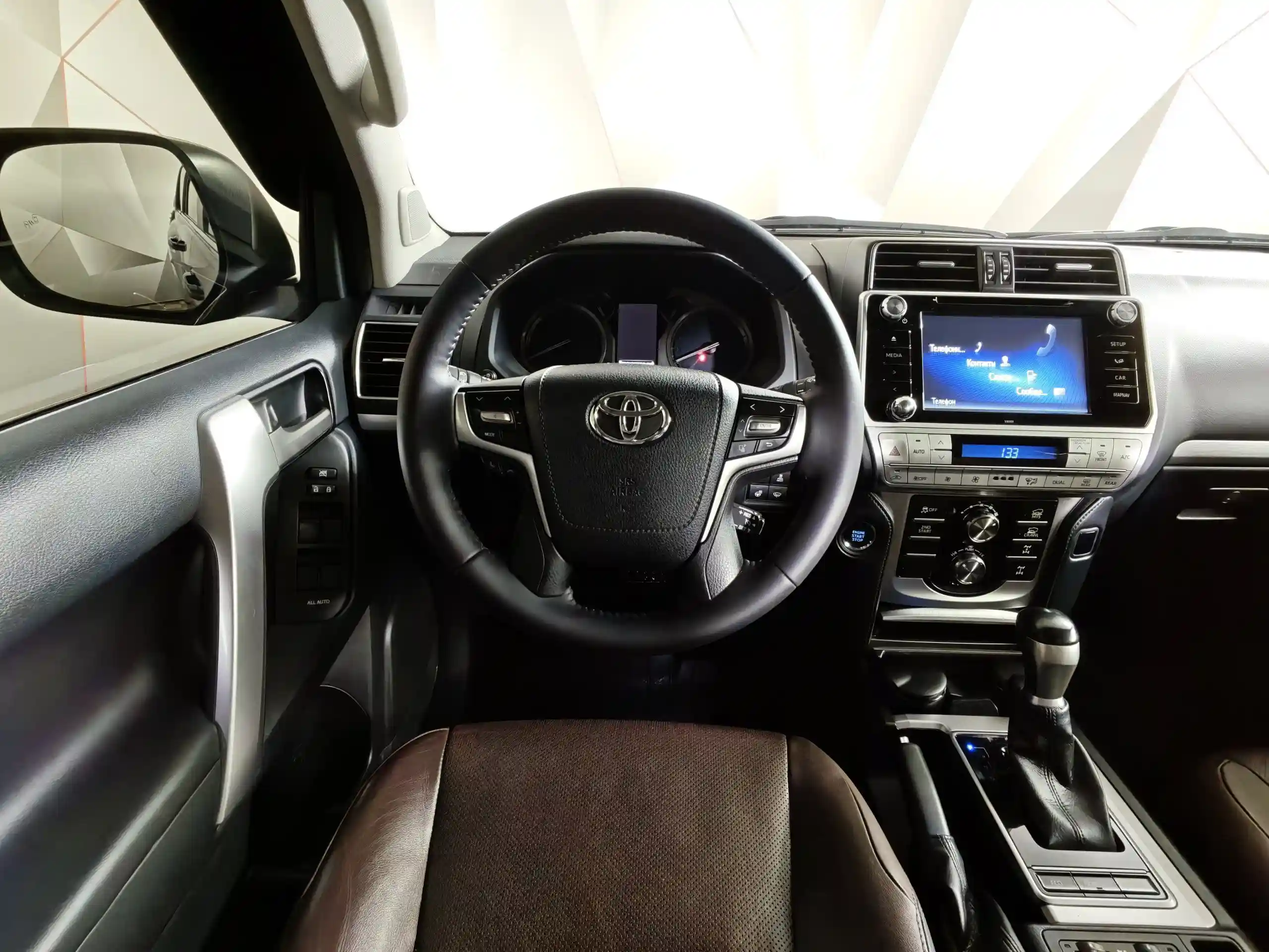 Toyota Land Cruiser Prado 2018