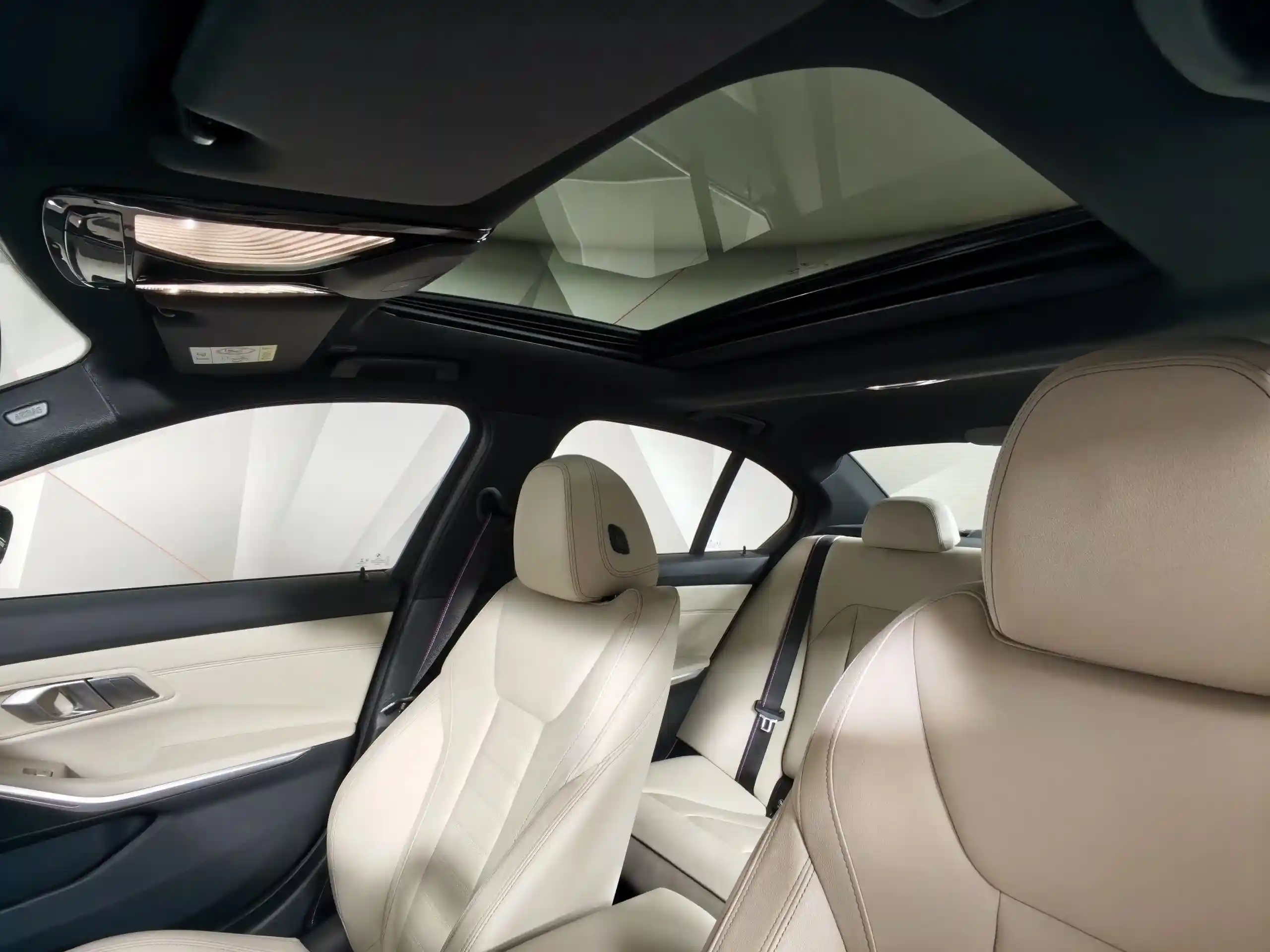 BMW 3 серия 2021