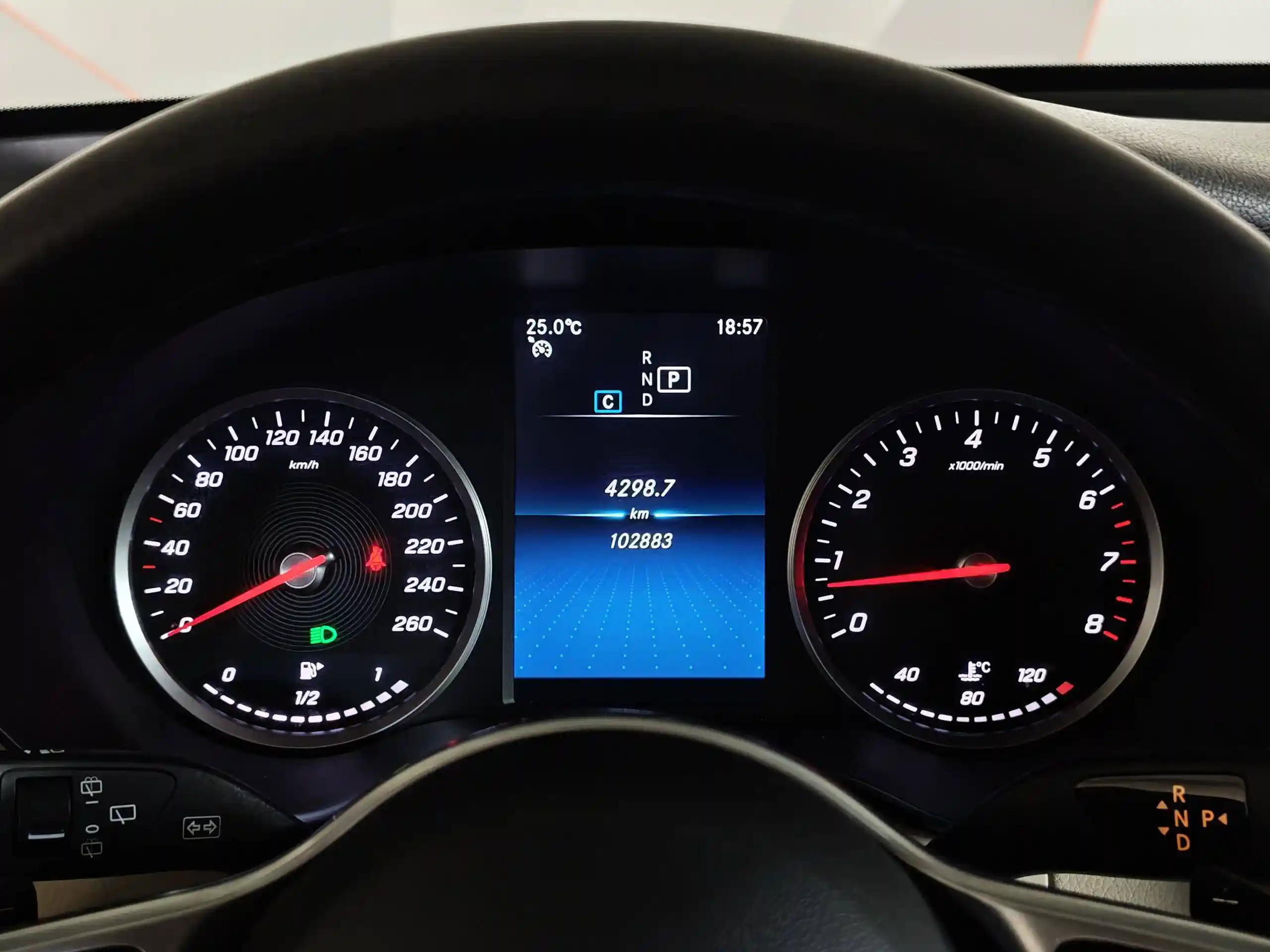 Mercedes-Benz GLC 2021