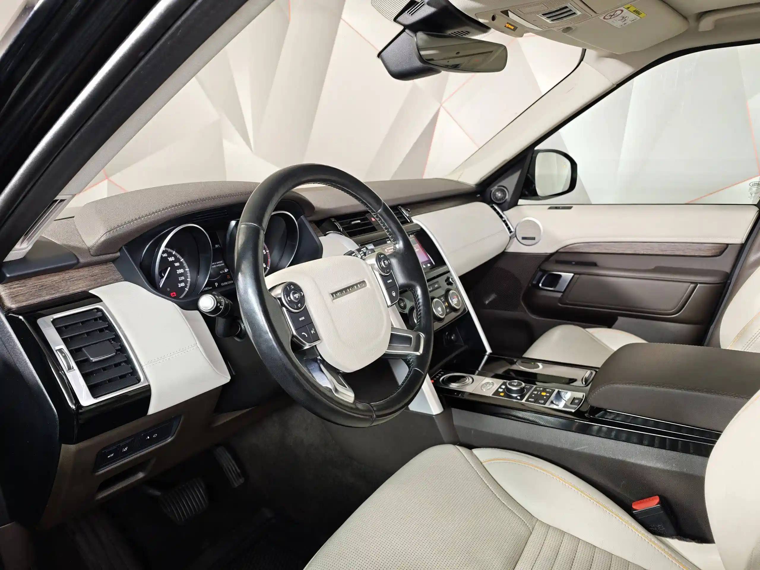 Land Rover Discovery 2017