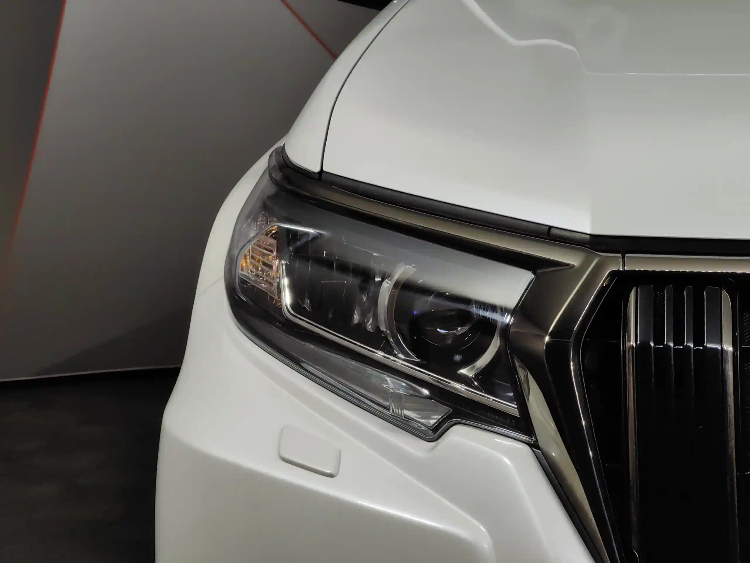 Toyota Land Cruiser Prado 2023