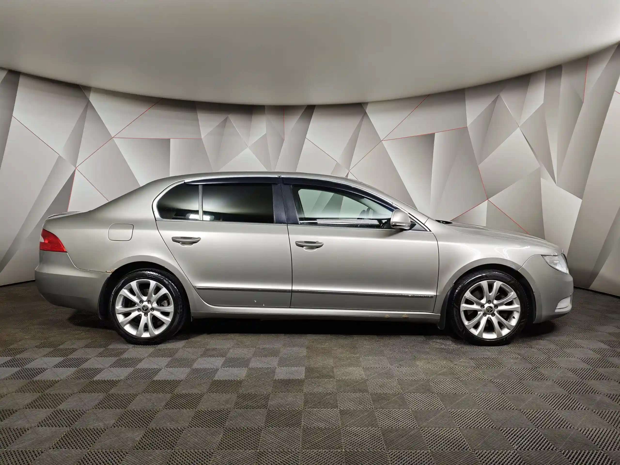 Skoda Superb 2012