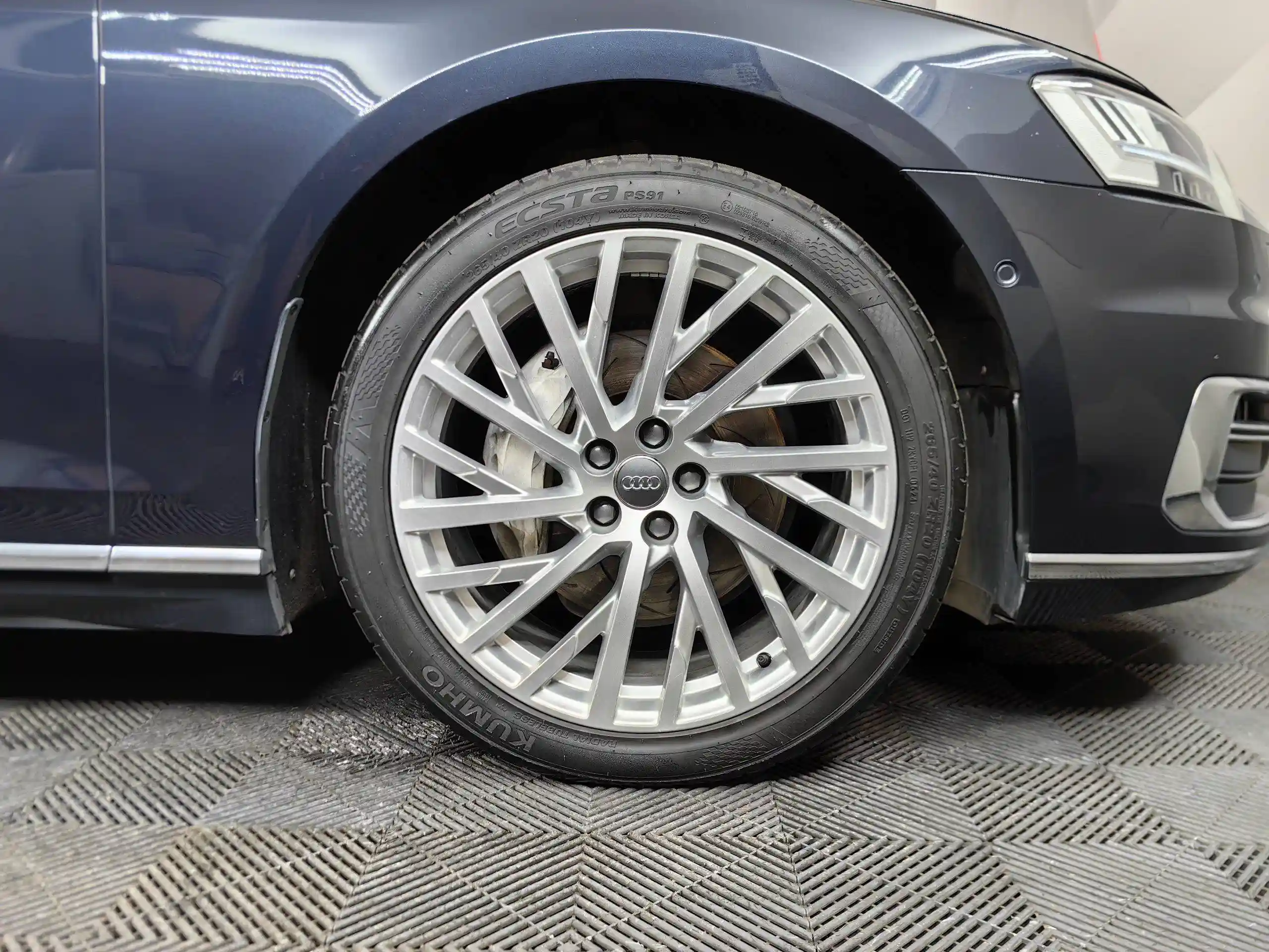Audi A8 2019