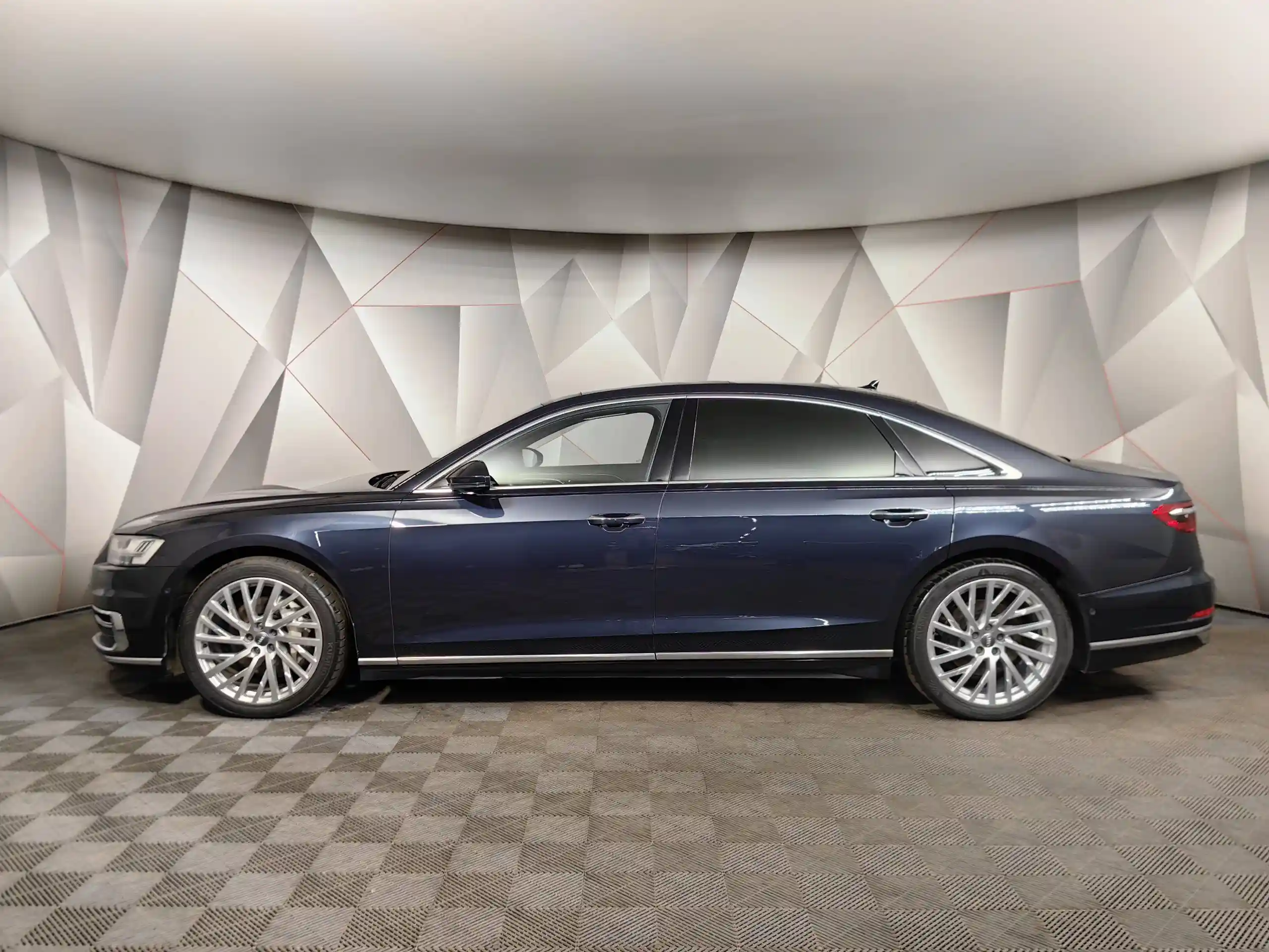 Audi A8 2019