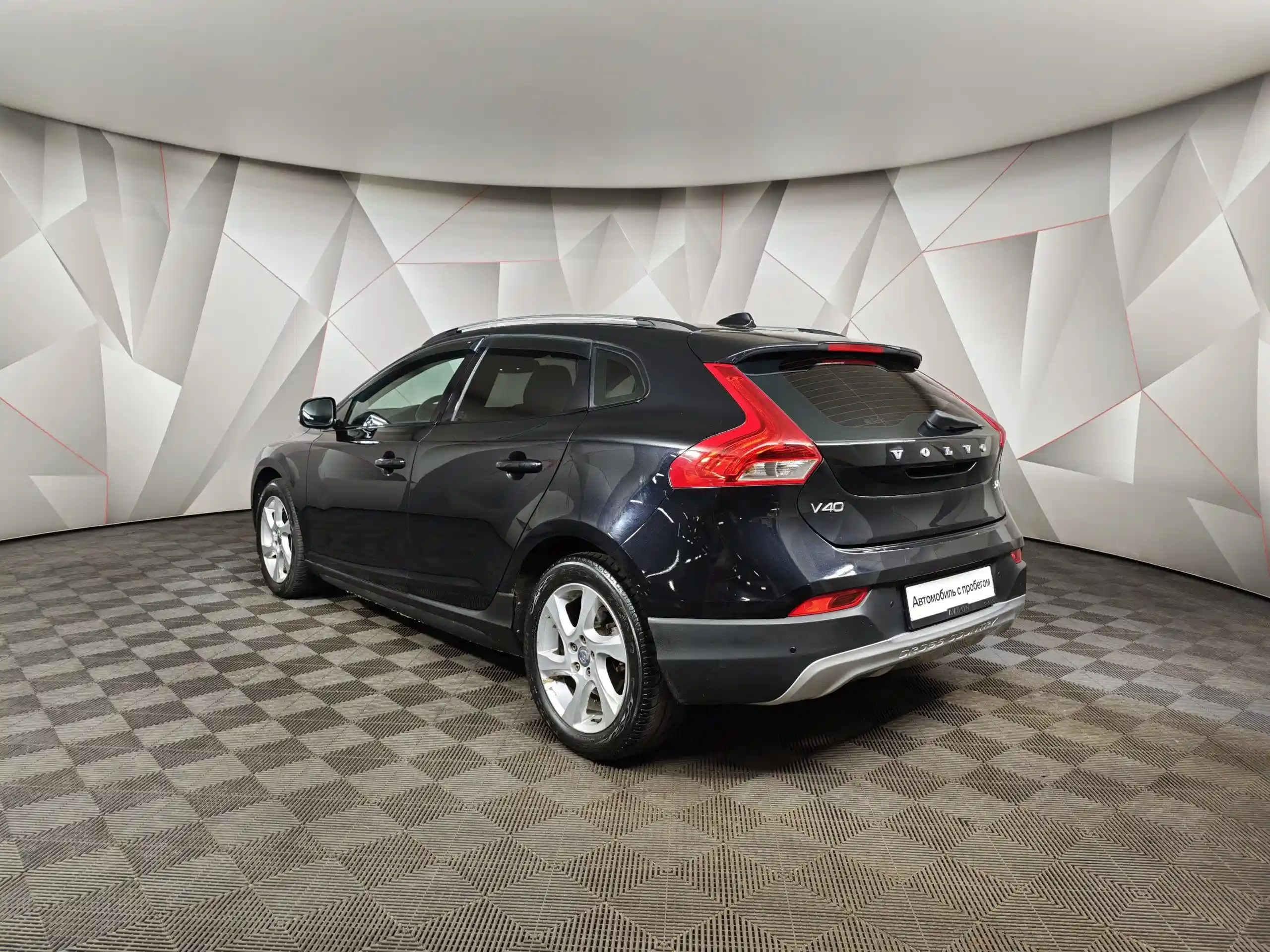 Volvo V40 2014
