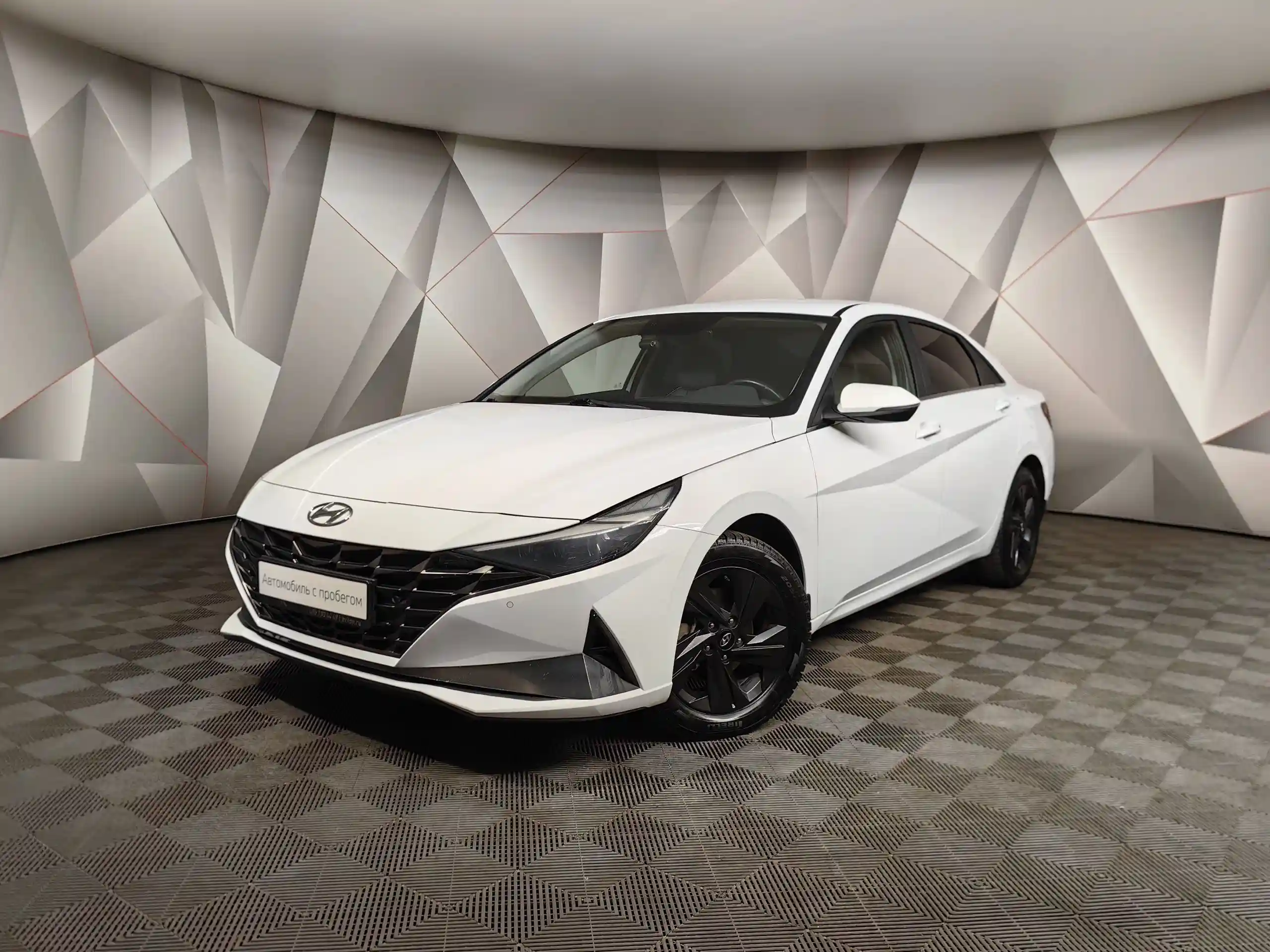 Hyundai Elantra 2022