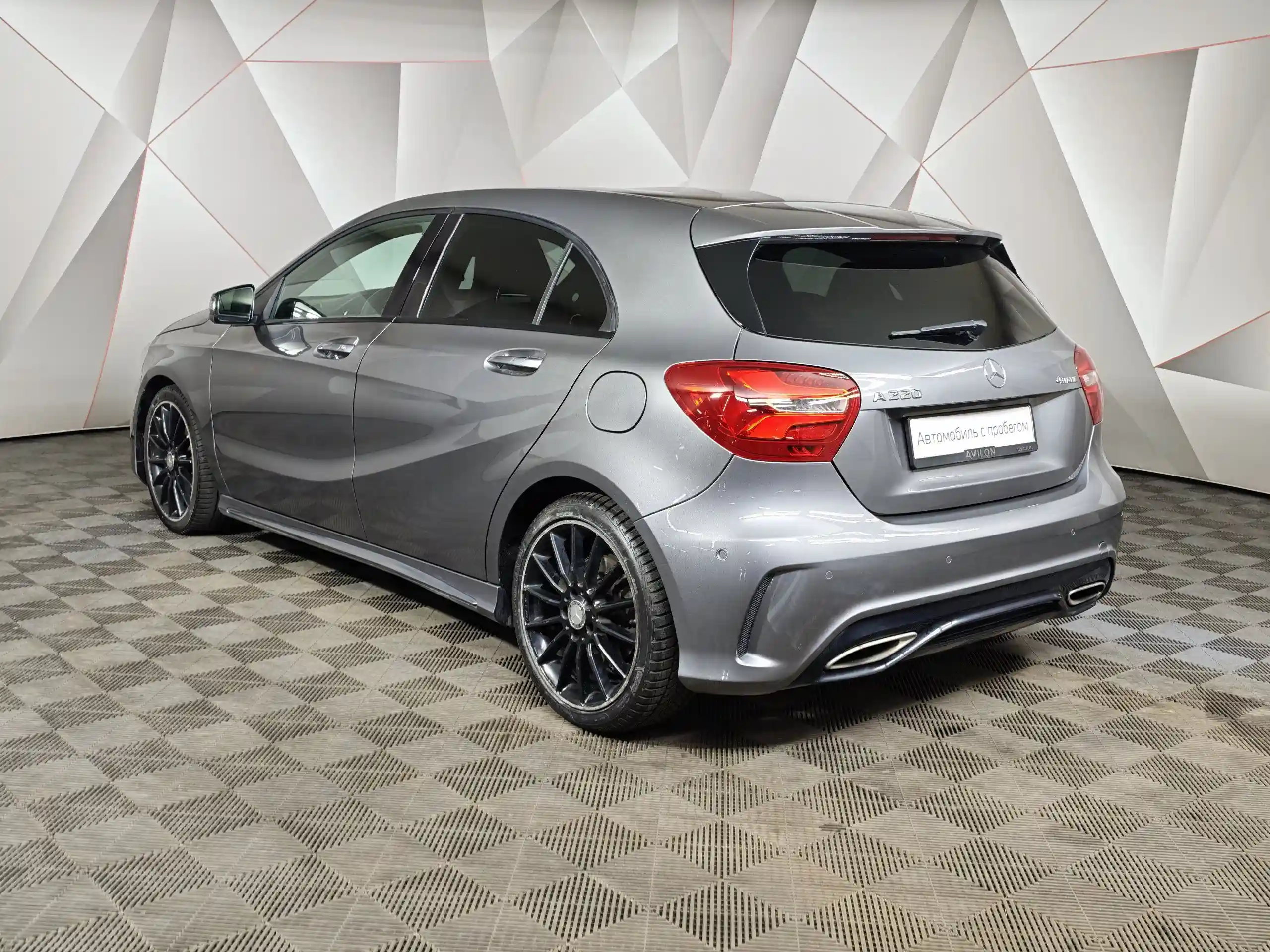 Mercedes-Benz A-Класс 2016