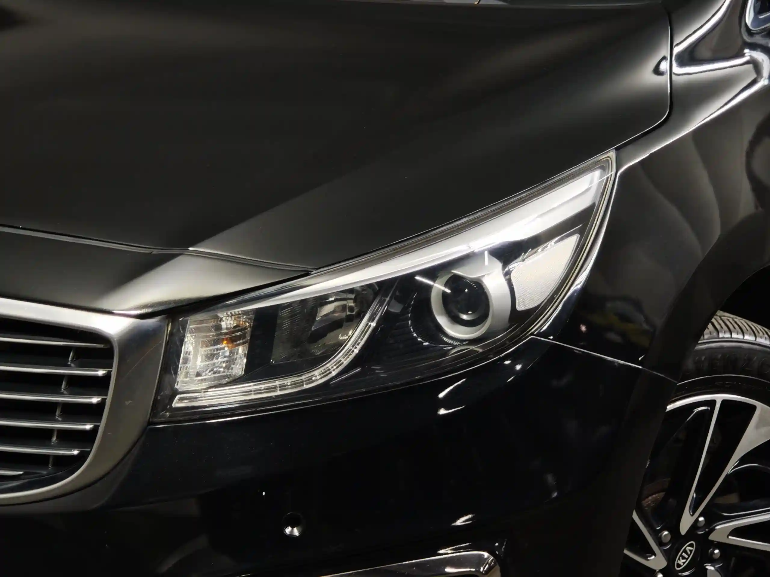 Kia Carnival 2016