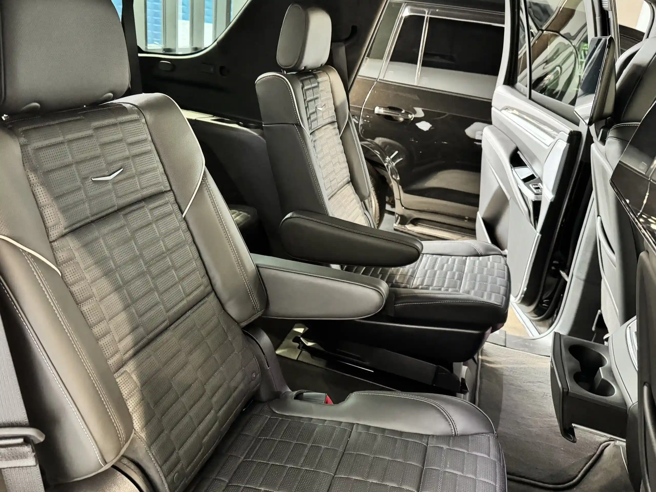 Cadillac Escalade 2025