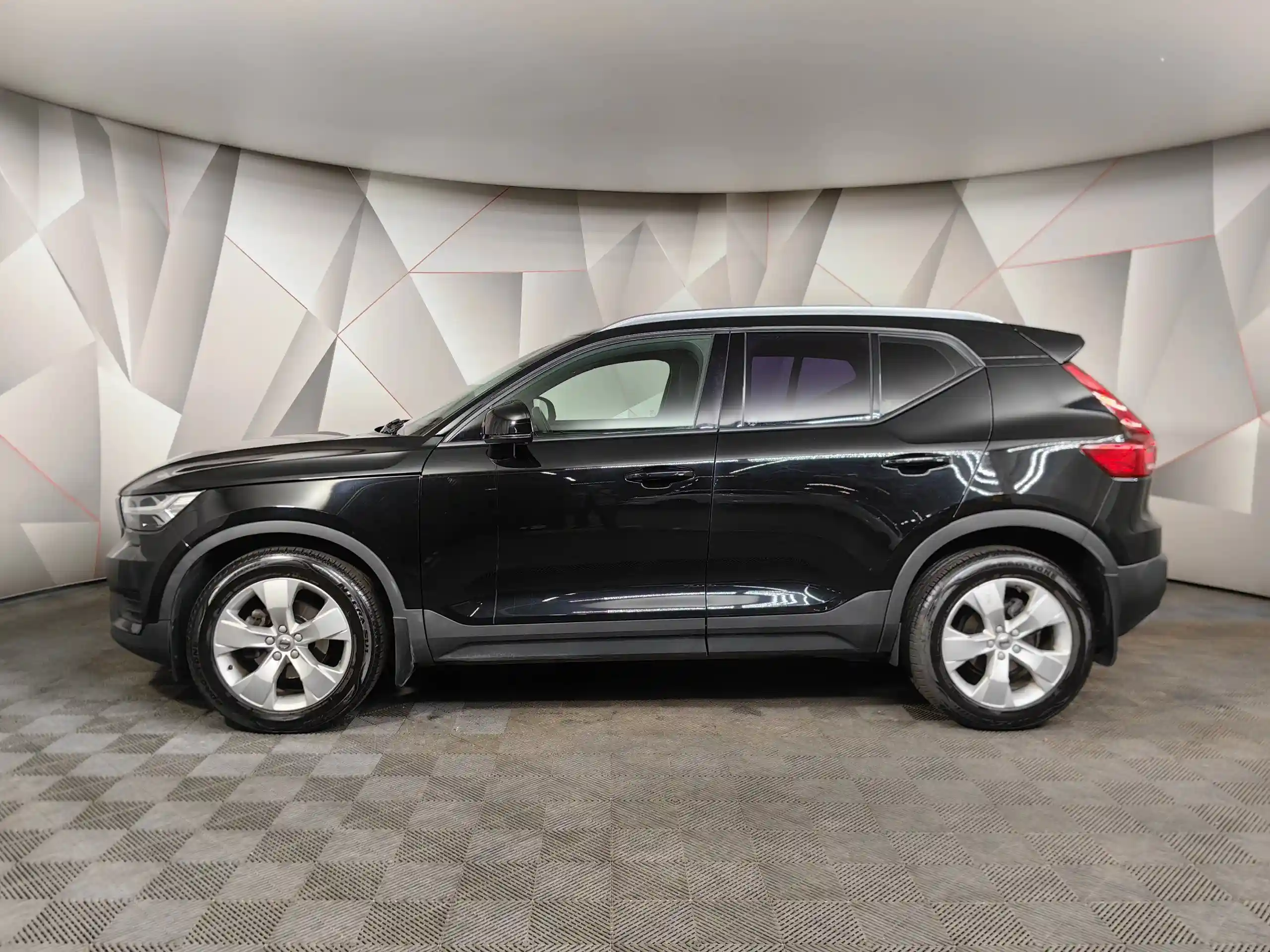 Volvo XC40 2021