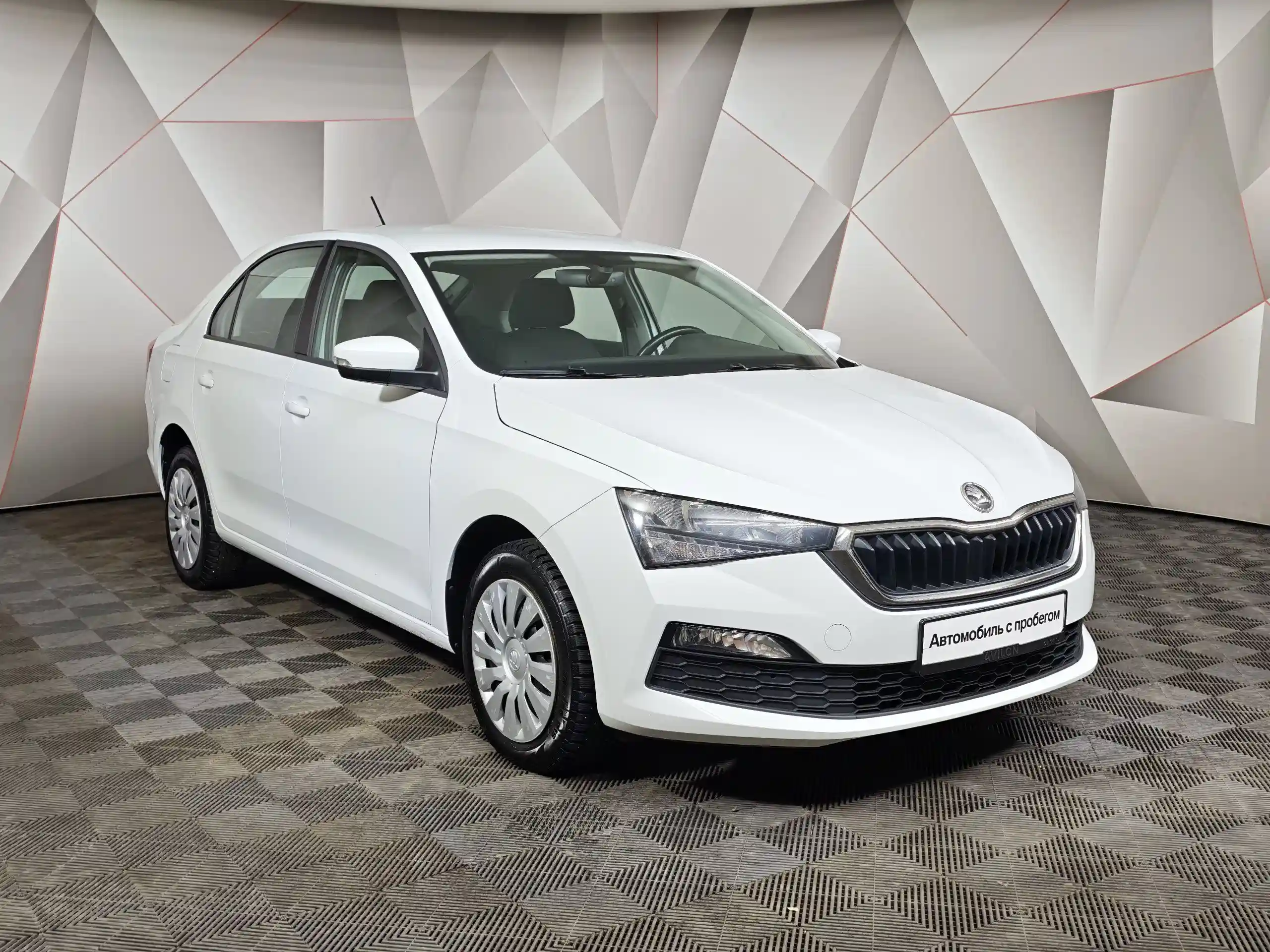 Skoda Rapid 2021