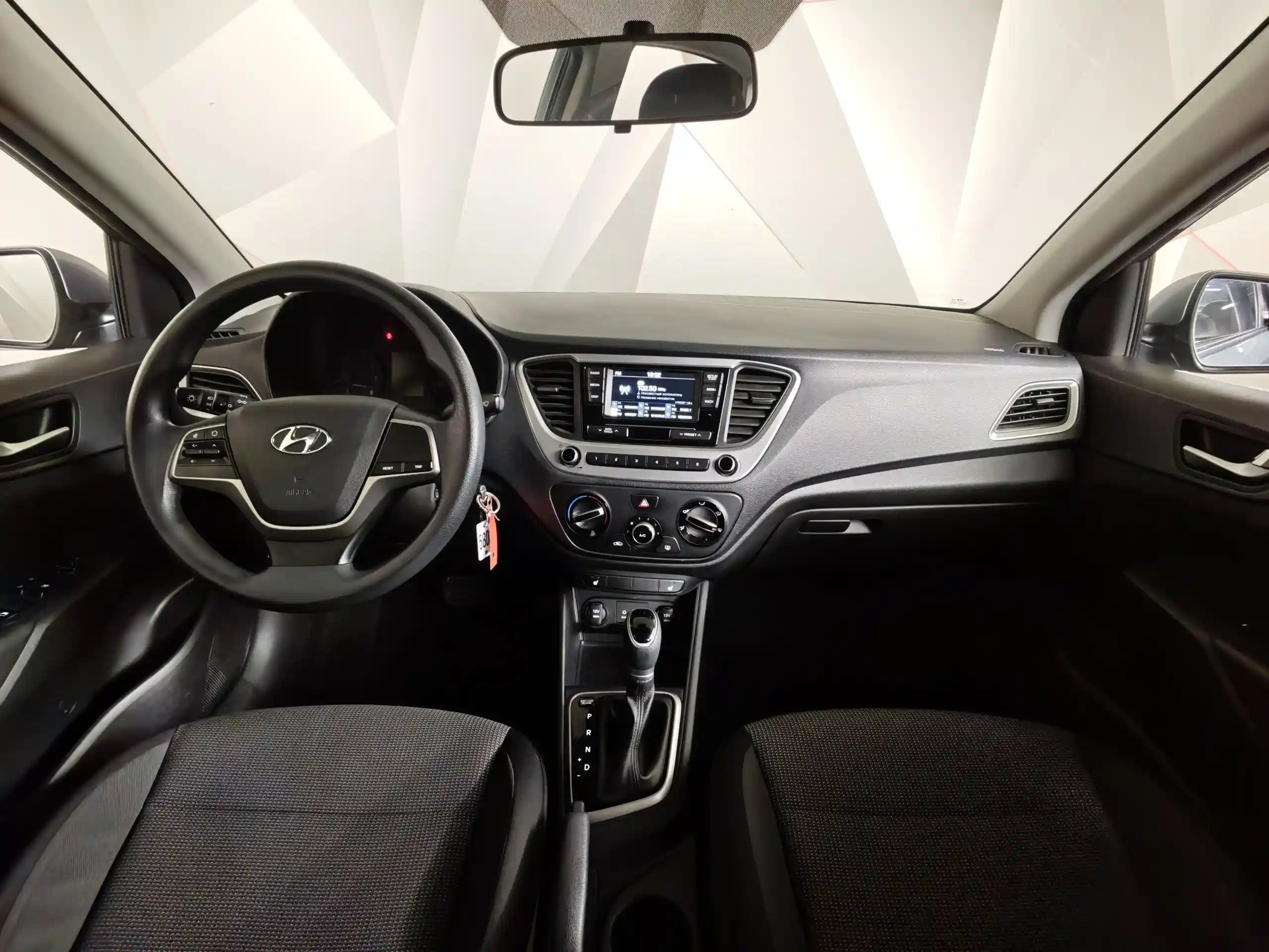 Hyundai Solaris 2018