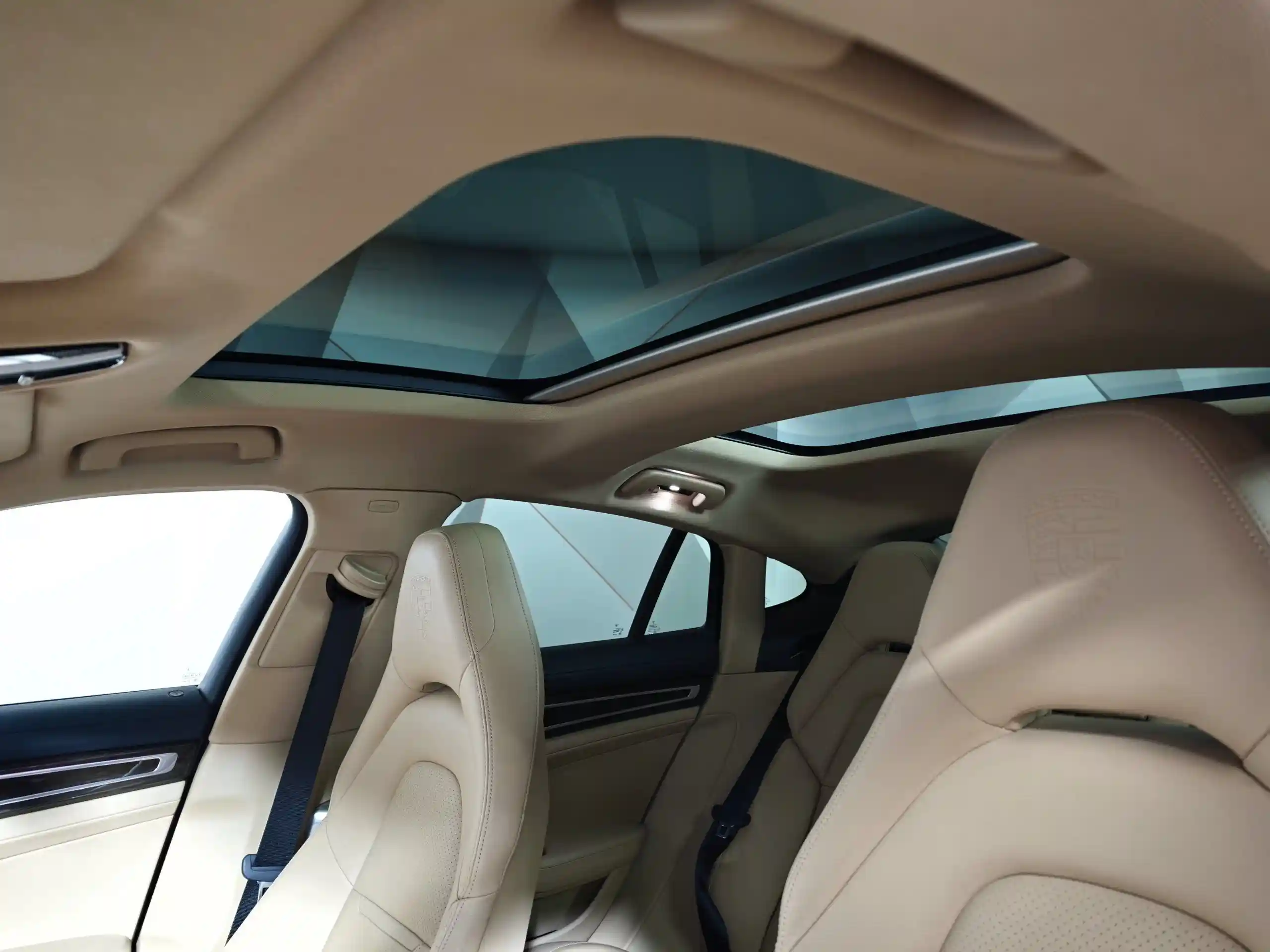 Porsche Panamera 2020