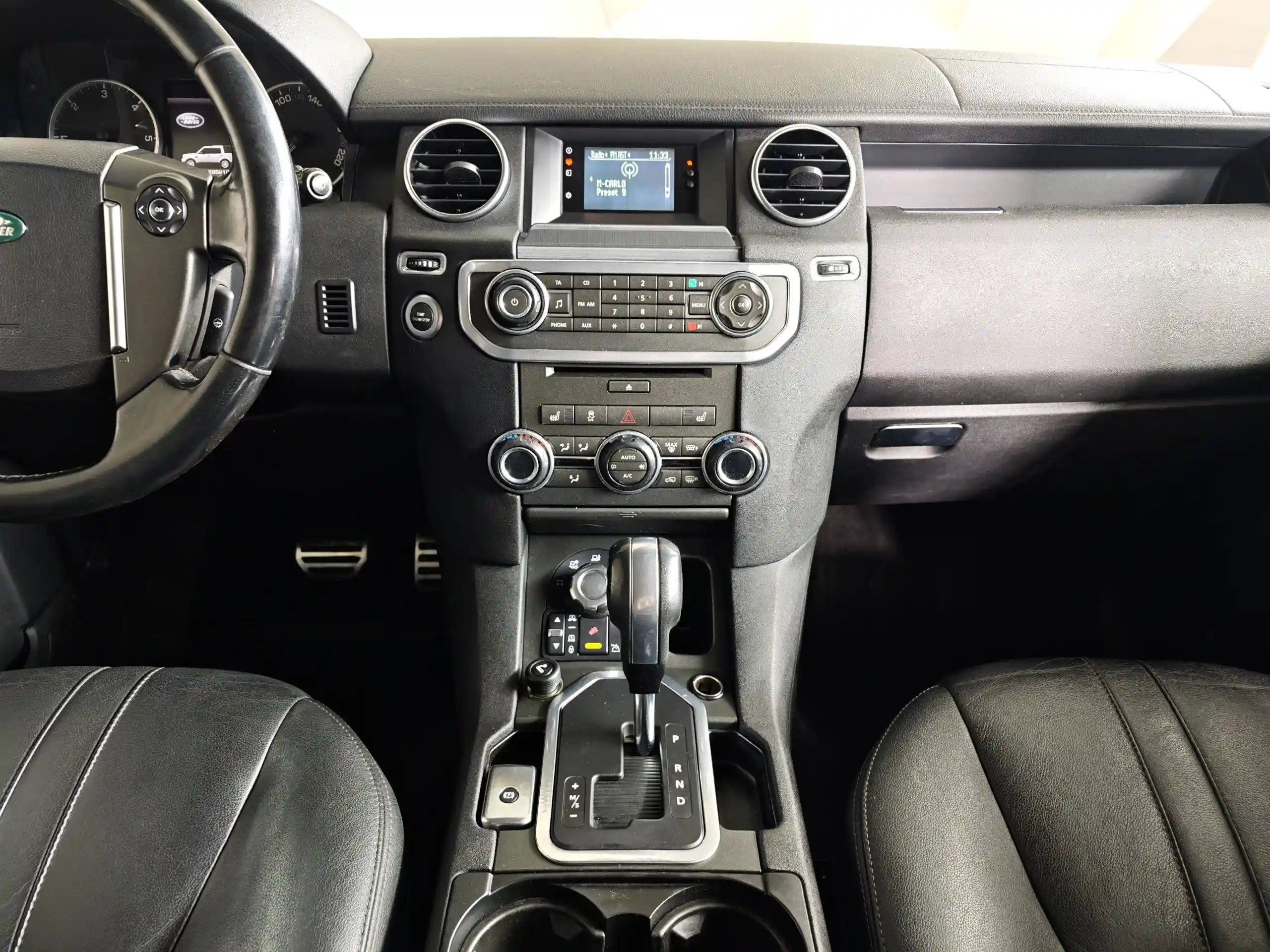 Land Rover Discovery 2011