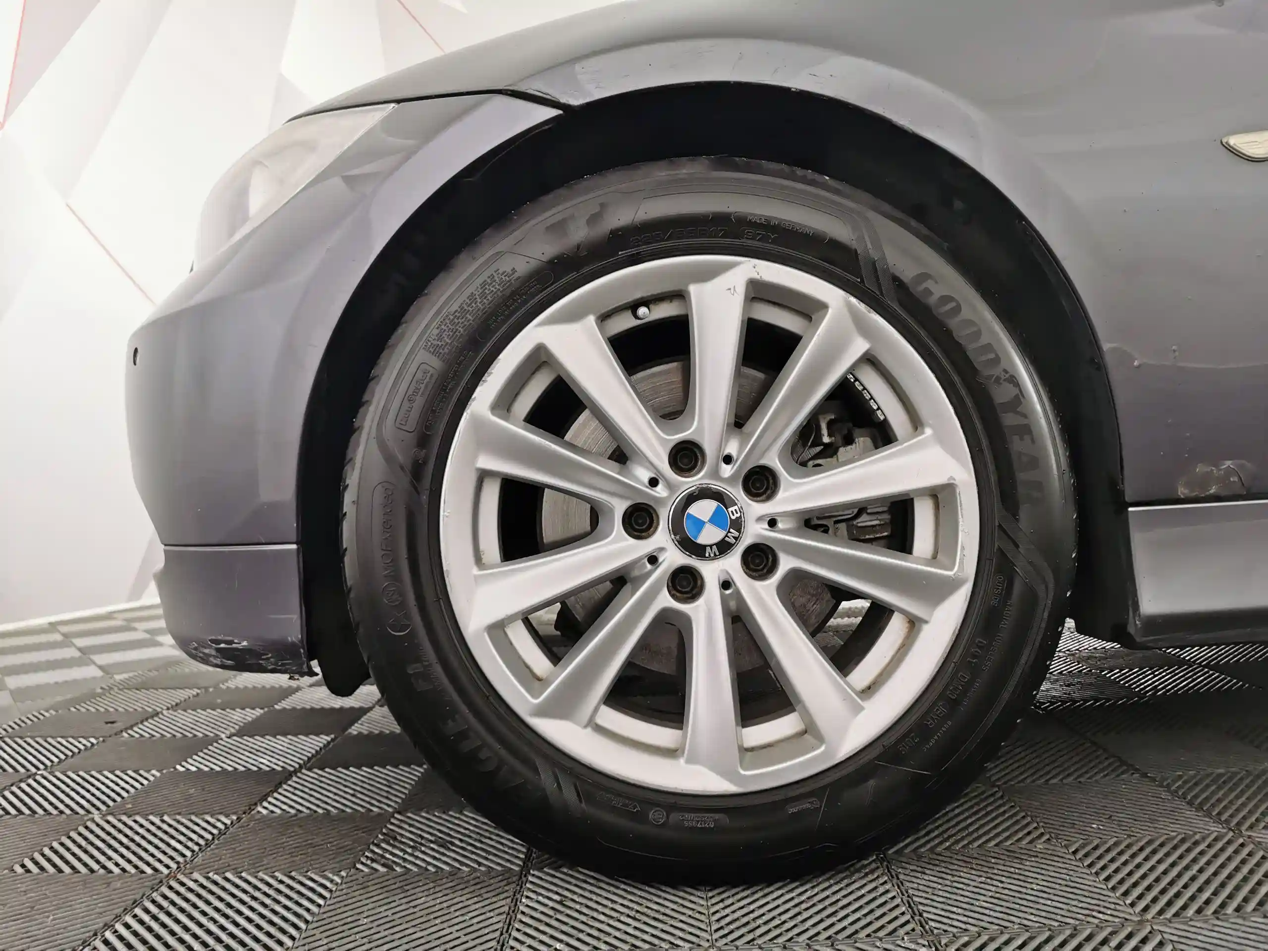 BMW 3 серия 2005