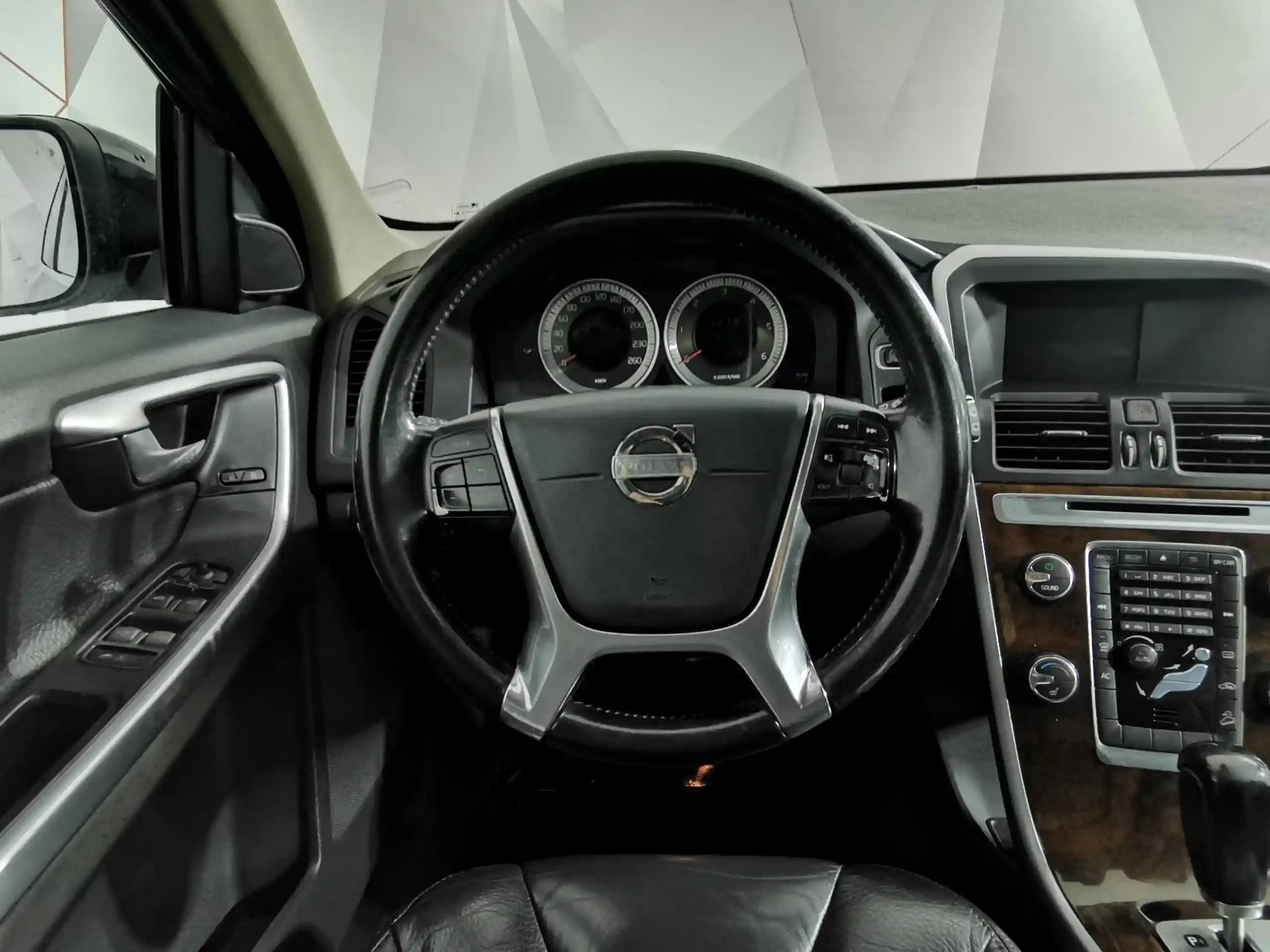 Volvo XC60 2011