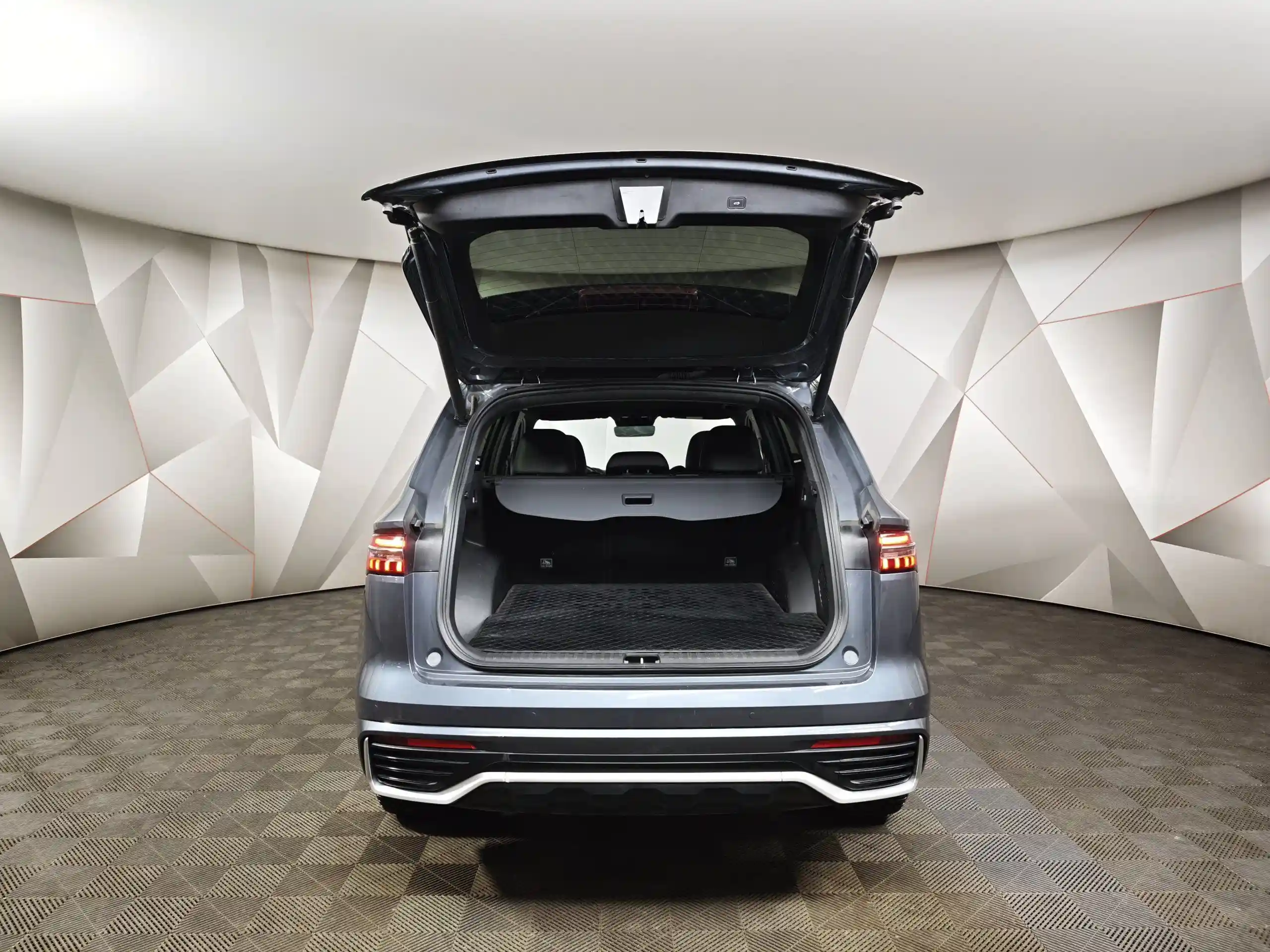 Geely Monjaro 2024