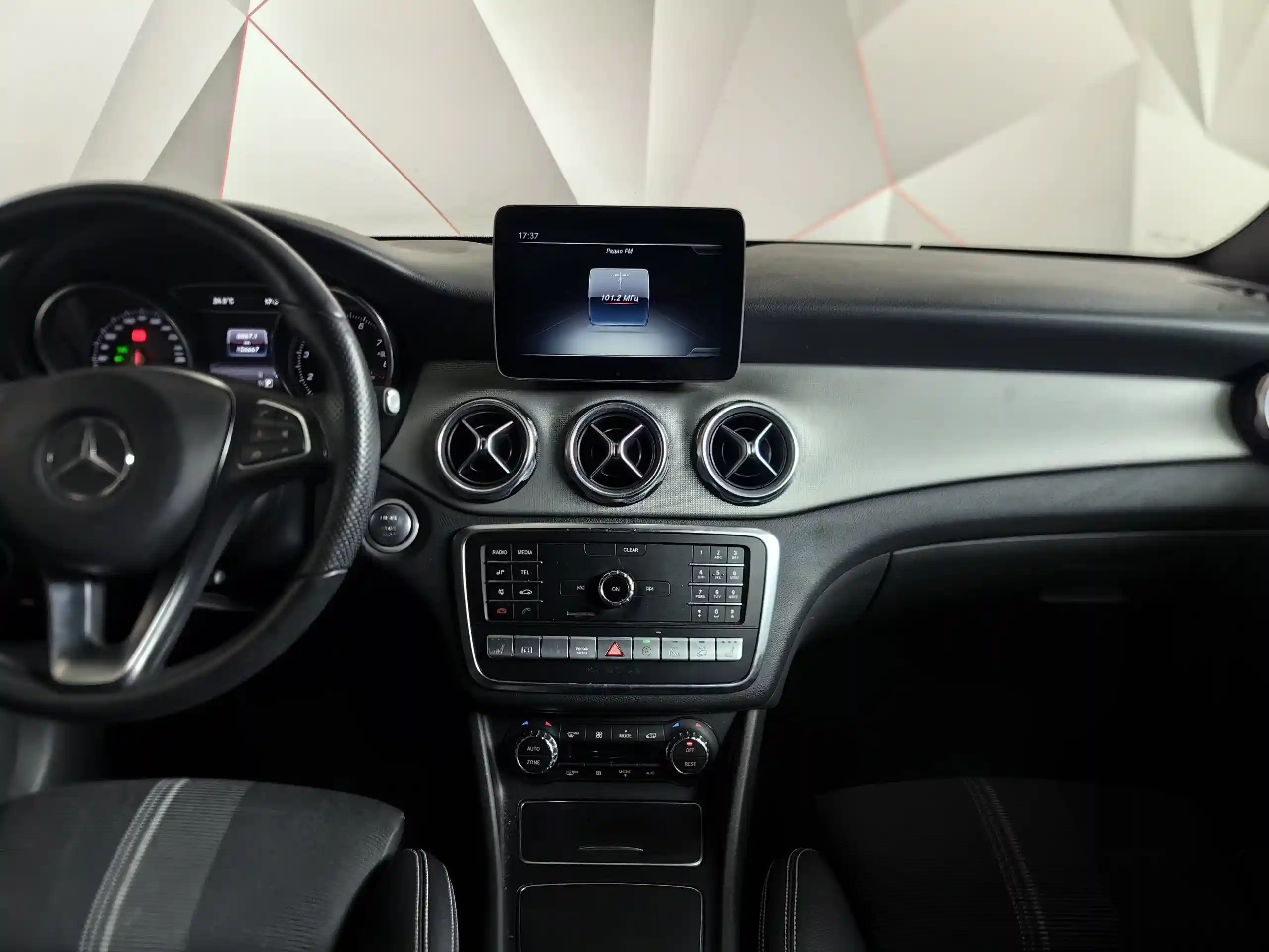 Mercedes-Benz GLA 2019